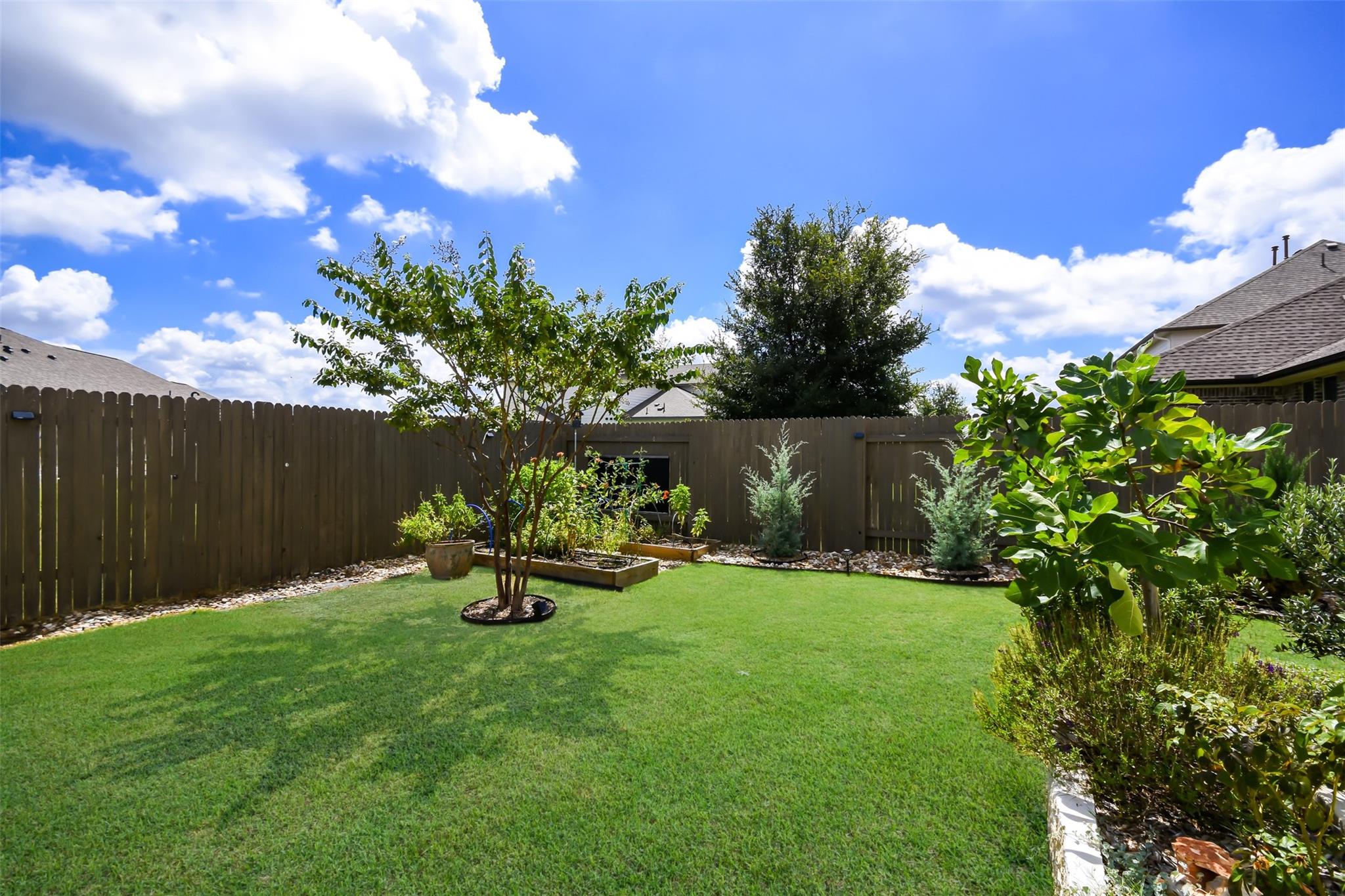 105 Potts St Property Photo 17