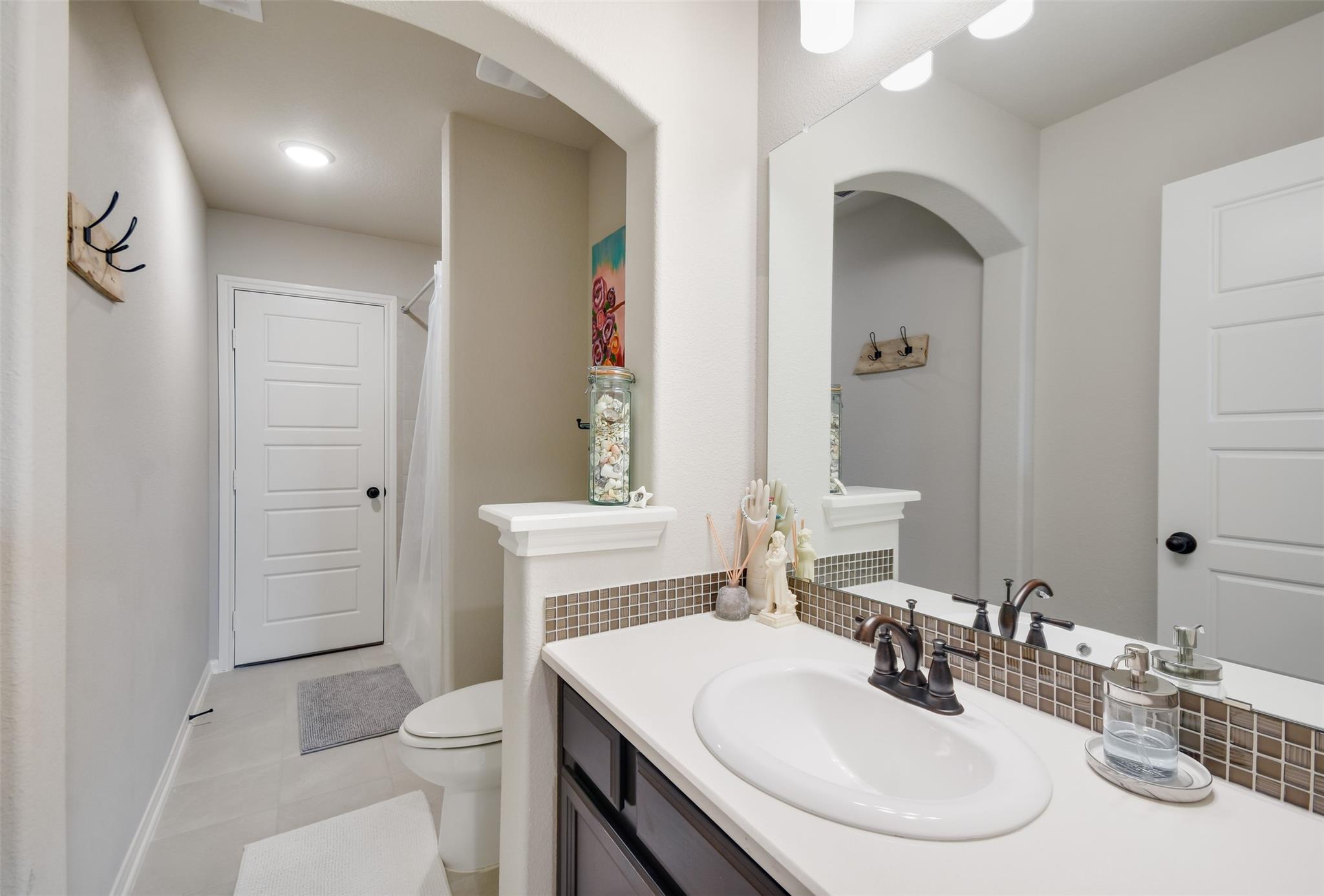 105 Potts St Property Photo 28