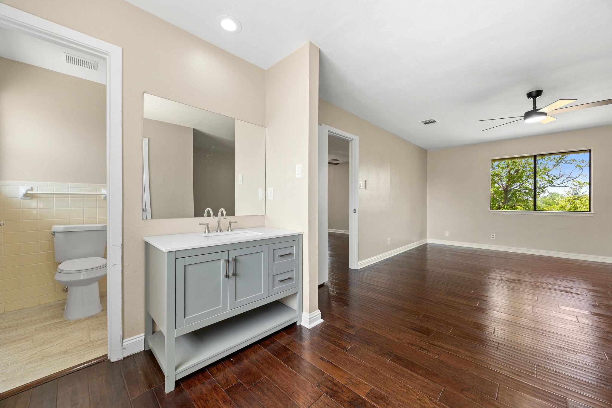 10408 Timbercrest Ln Property Photo 22