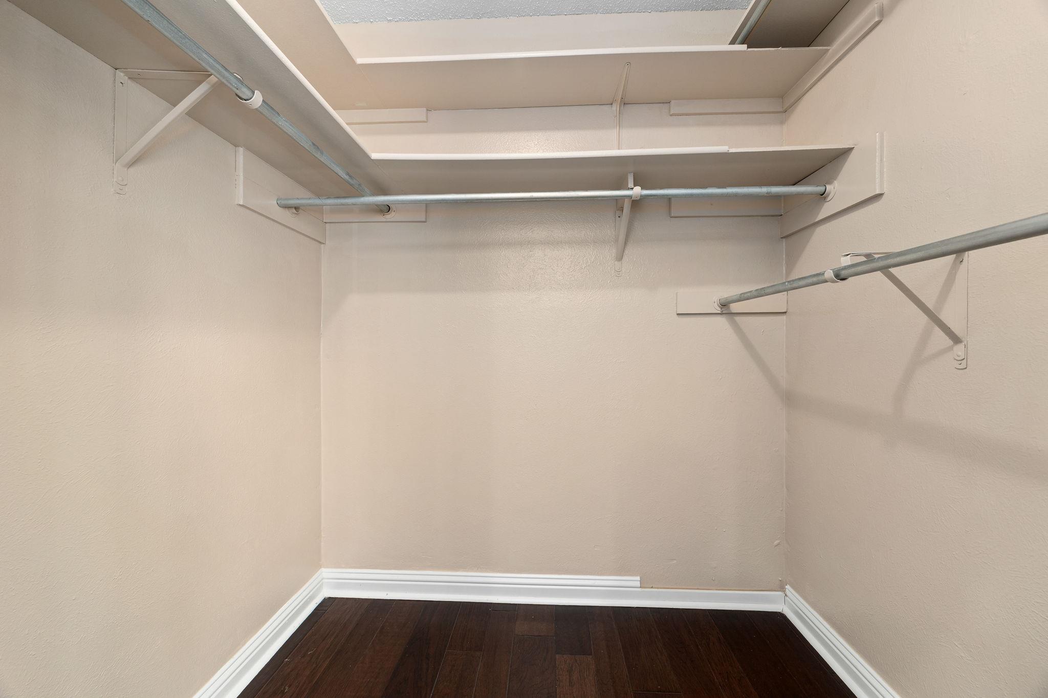 10408 Timbercrest Ln Property Photo 24