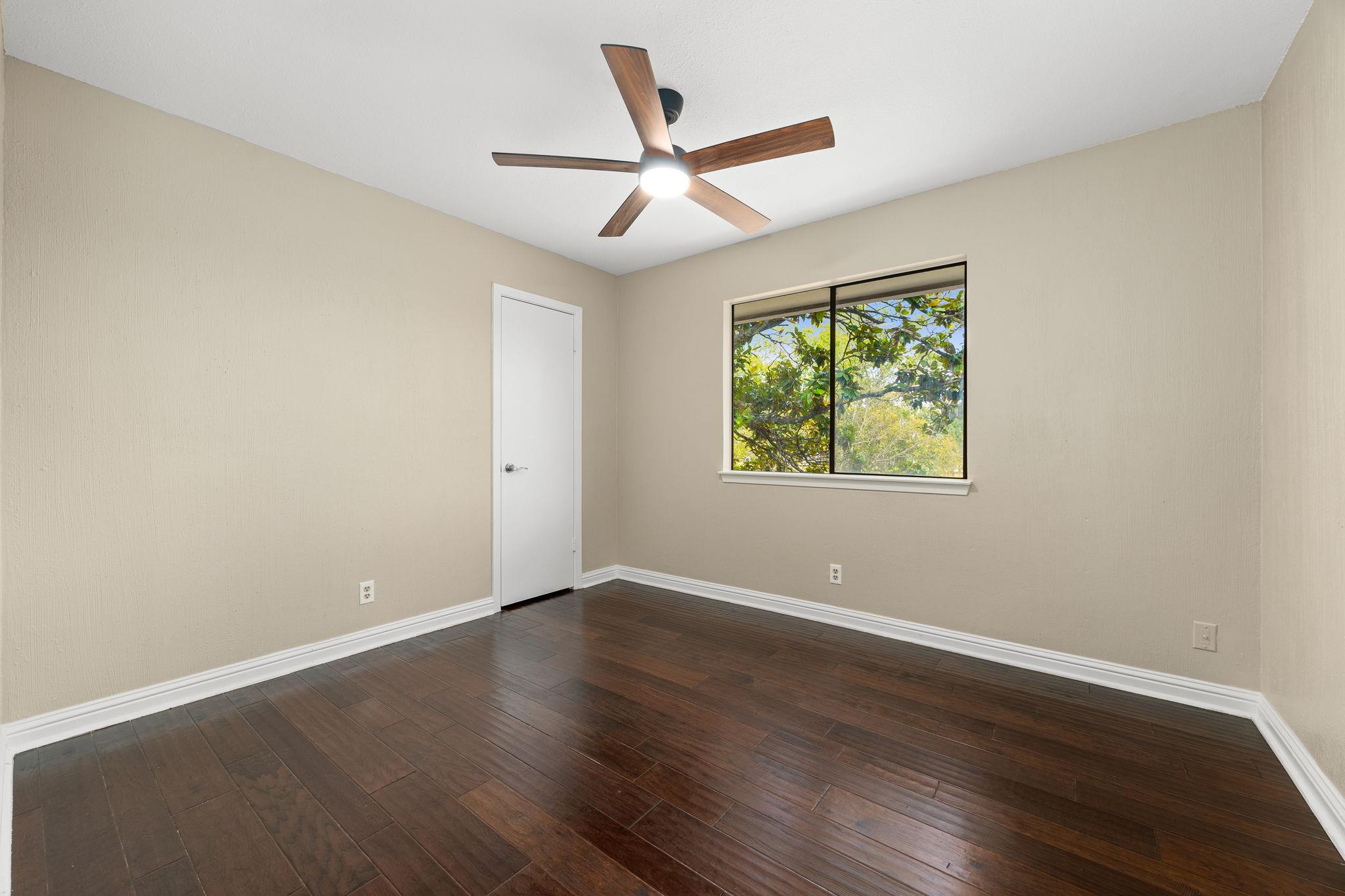10408 Timbercrest Ln Property Photo 27