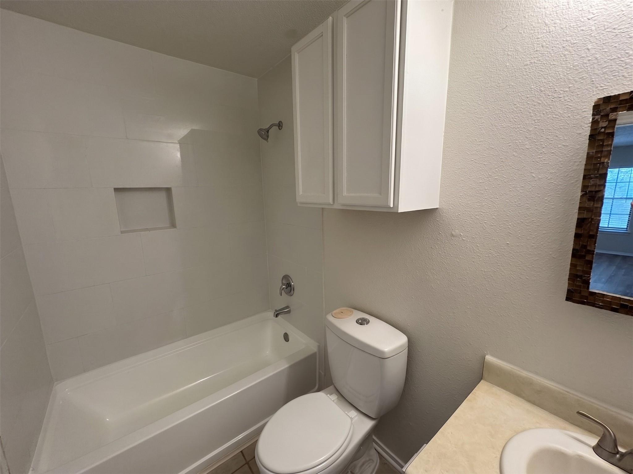 800 Oregon St Property Photo 12