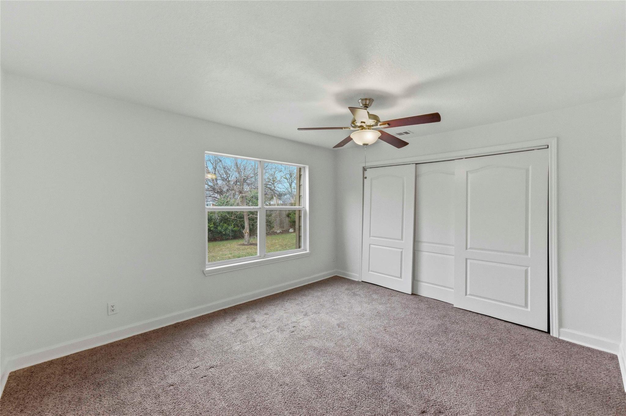 1909 Crooked Ln Property Photo 15