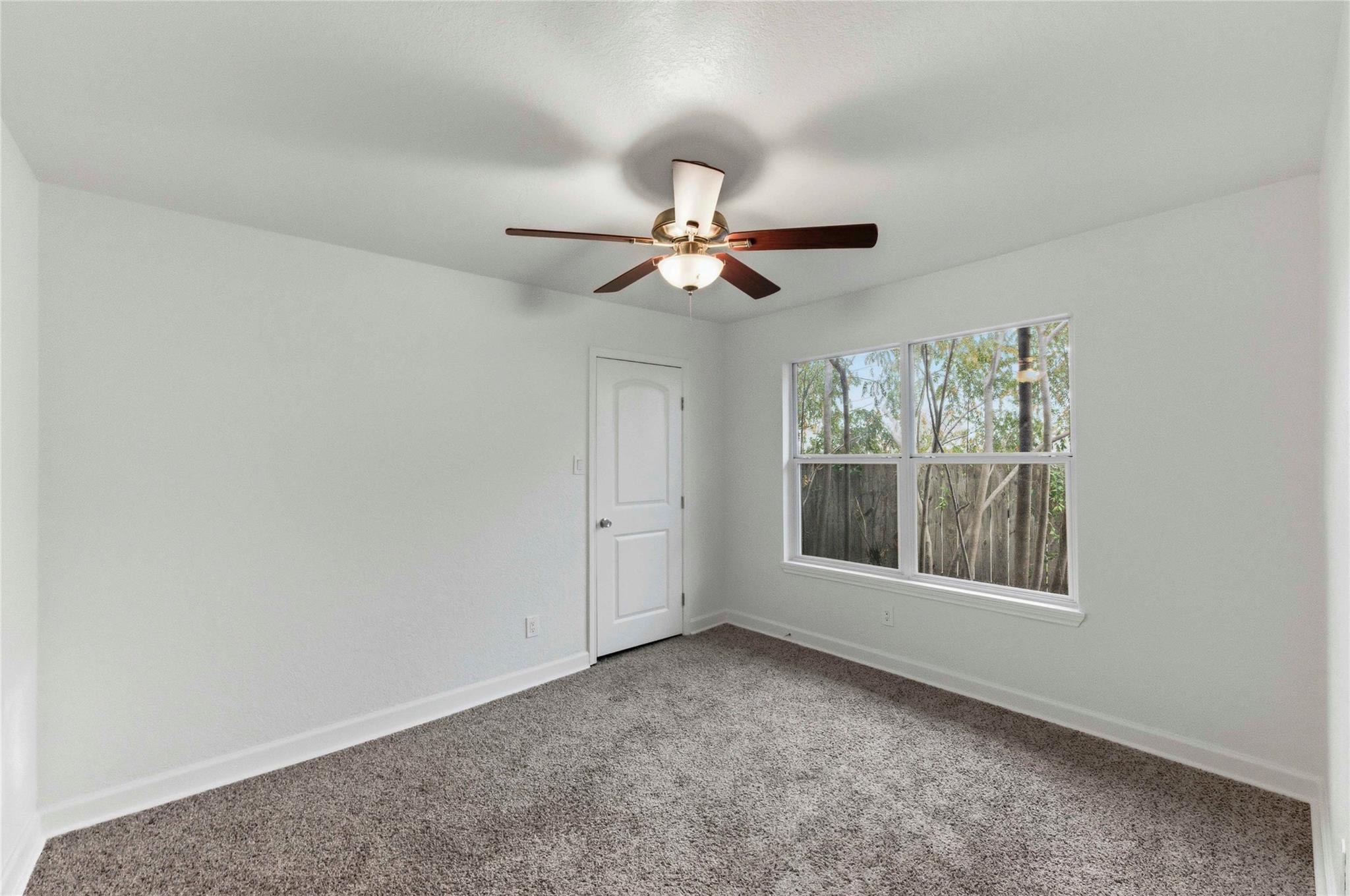 1909 Crooked Ln Property Photo 22