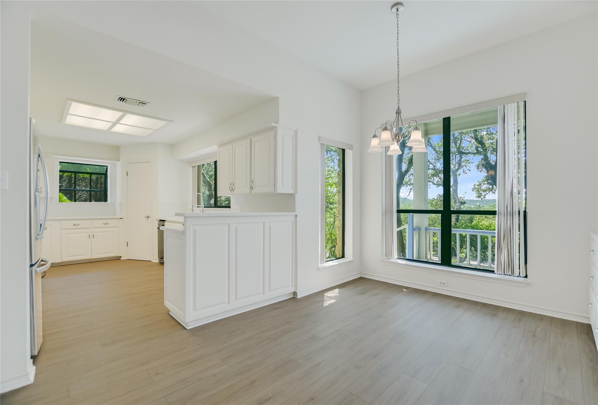 264 Hill Country Trl Property Photo 8
