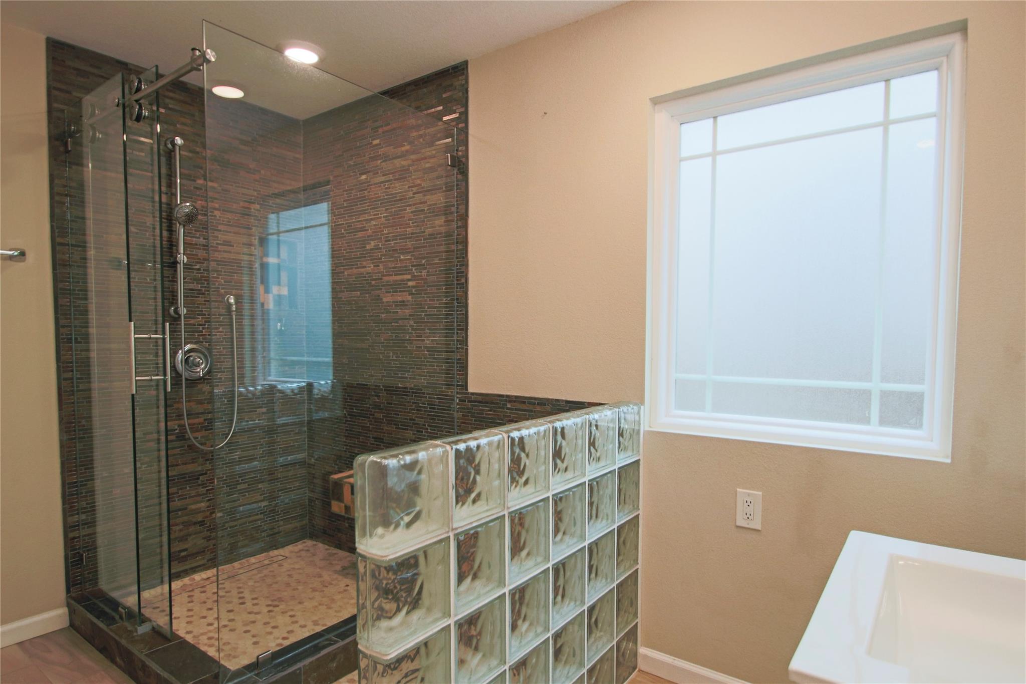 1109 Traci Michelle Dr Property Photo 15