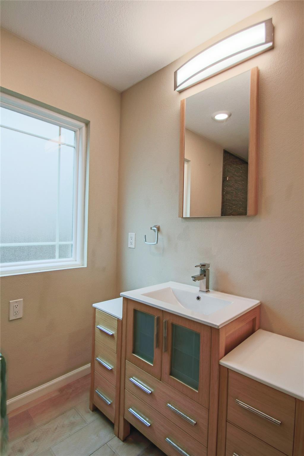 1109 Traci Michelle Dr Property Photo 16