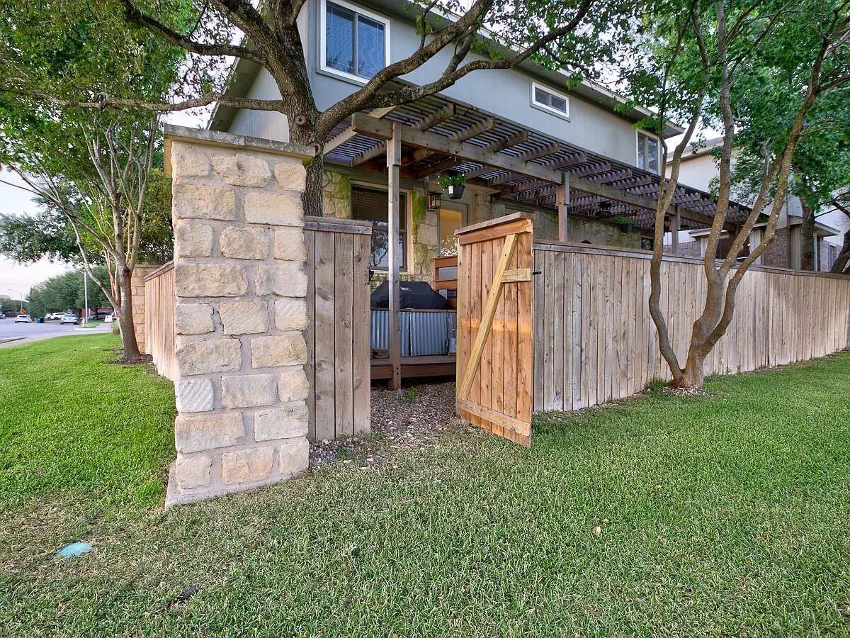 1109 Traci Michelle Dr Property Photo 30
