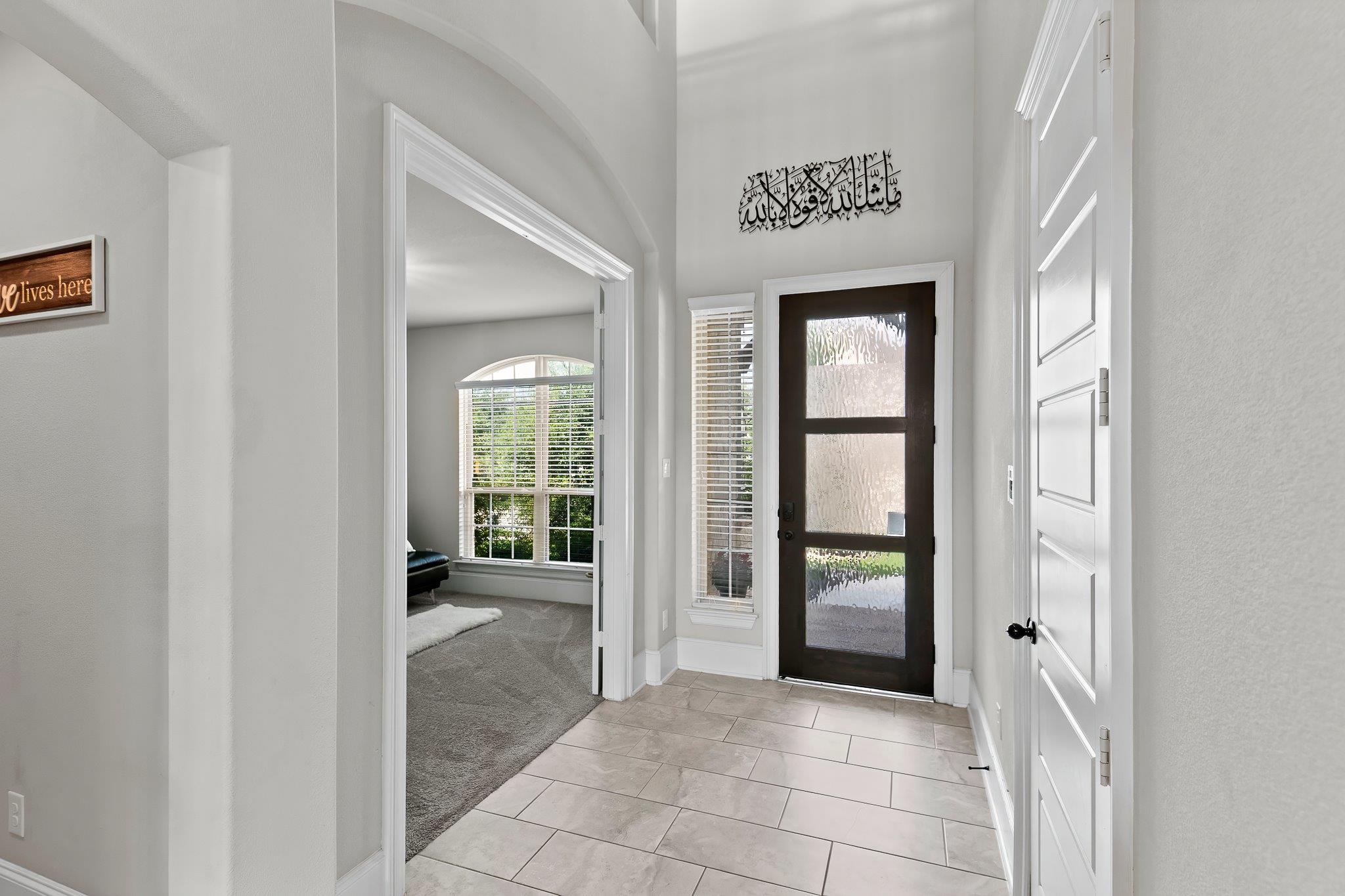 508 Hidden Creek Way Property Photo 4