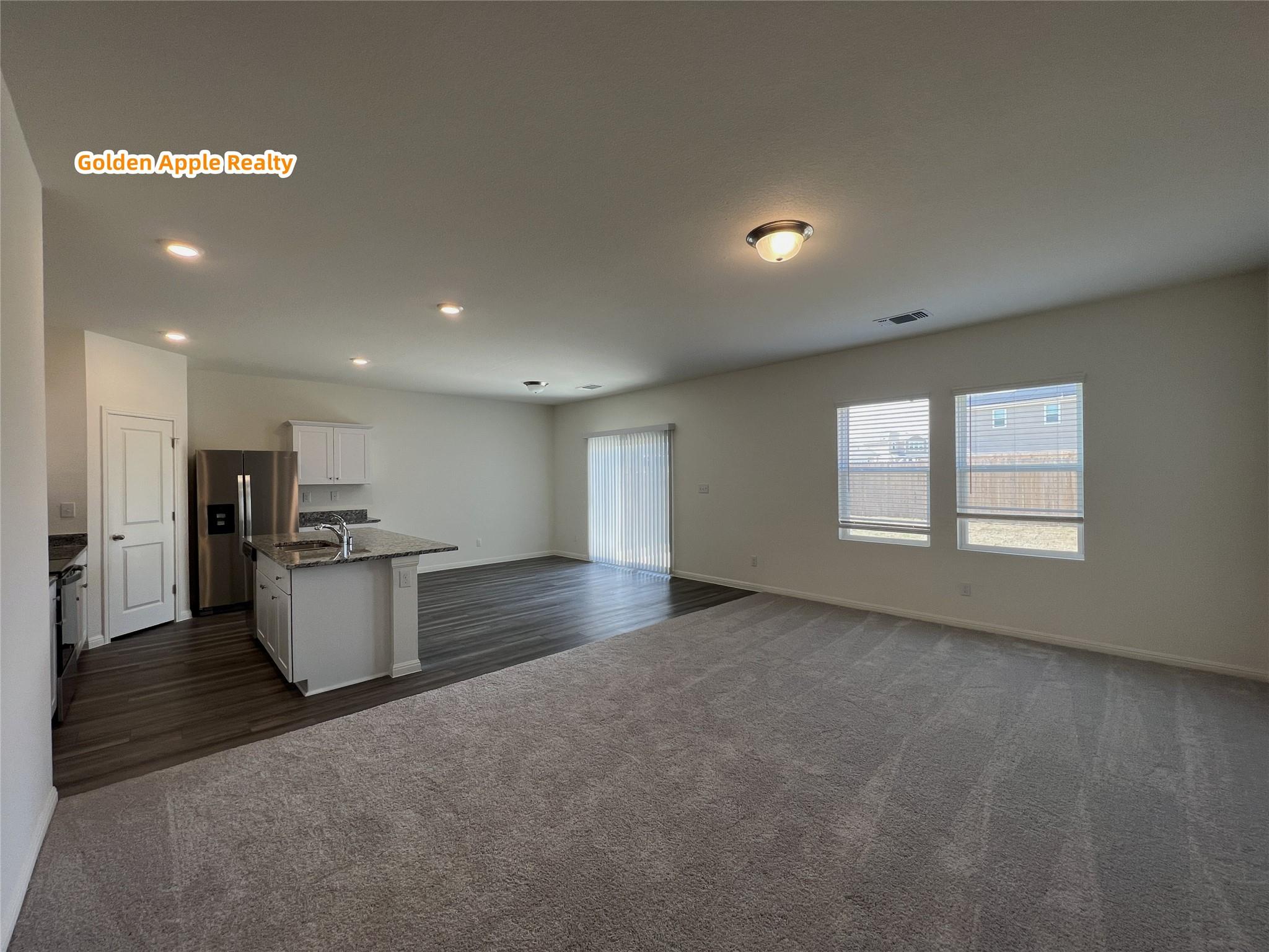 103 Gray Fox Loop Property Photo 4