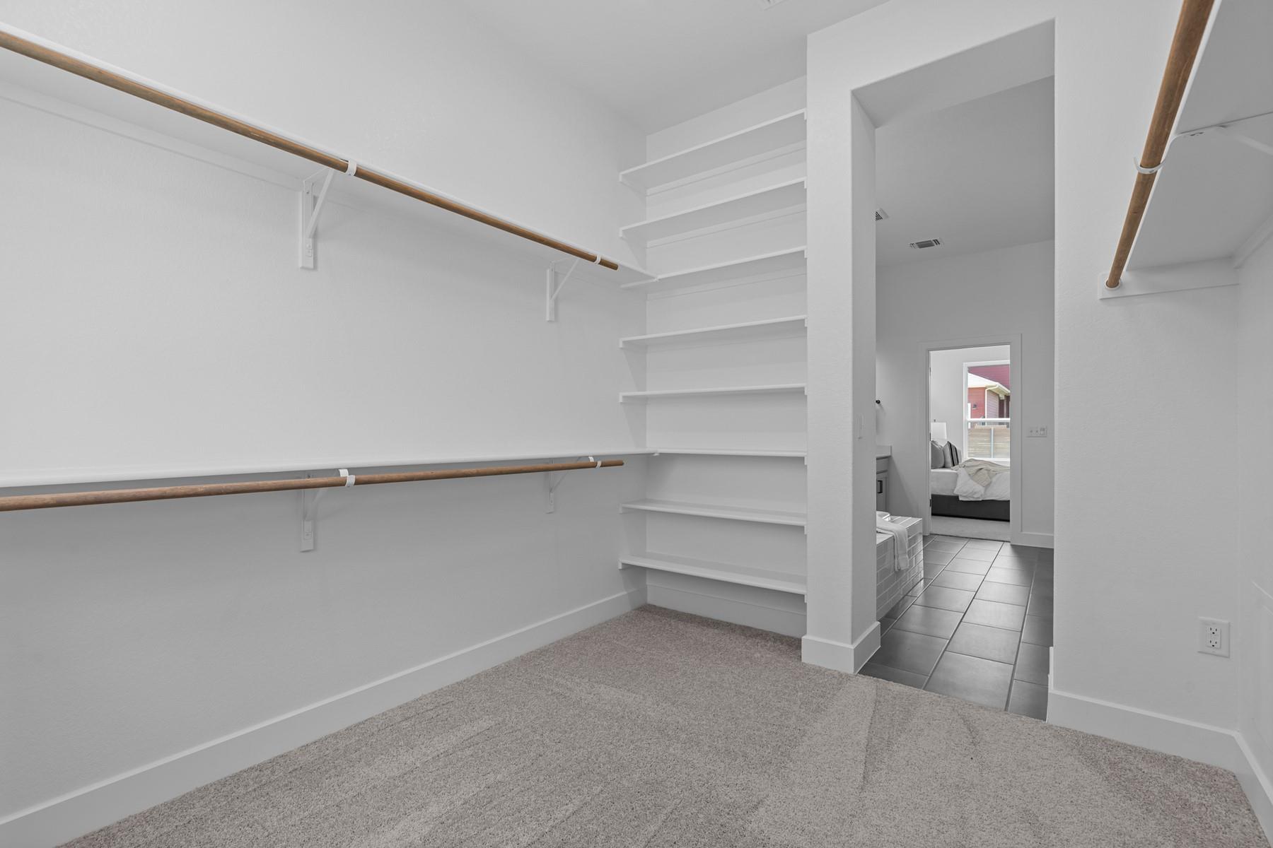 5904 Comanche Moon Trl Property Photo 10
