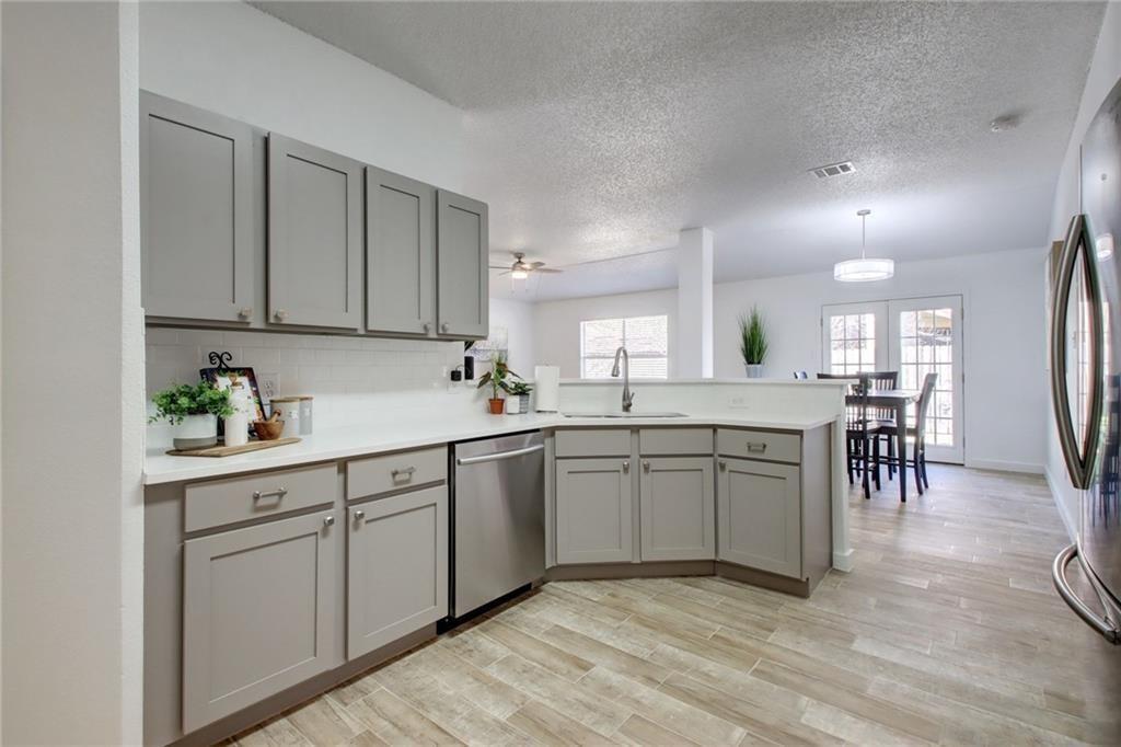 1502 Mayapple St Property Photo 11