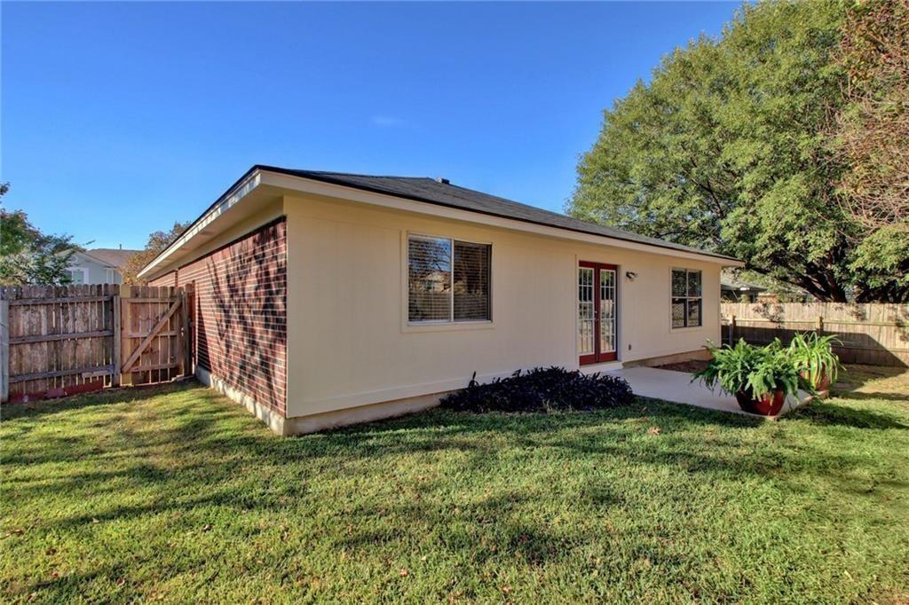 1502 Mayapple St Property Photo 22
