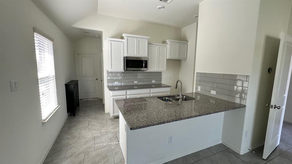 116 Krupp Ave Property Photo 16