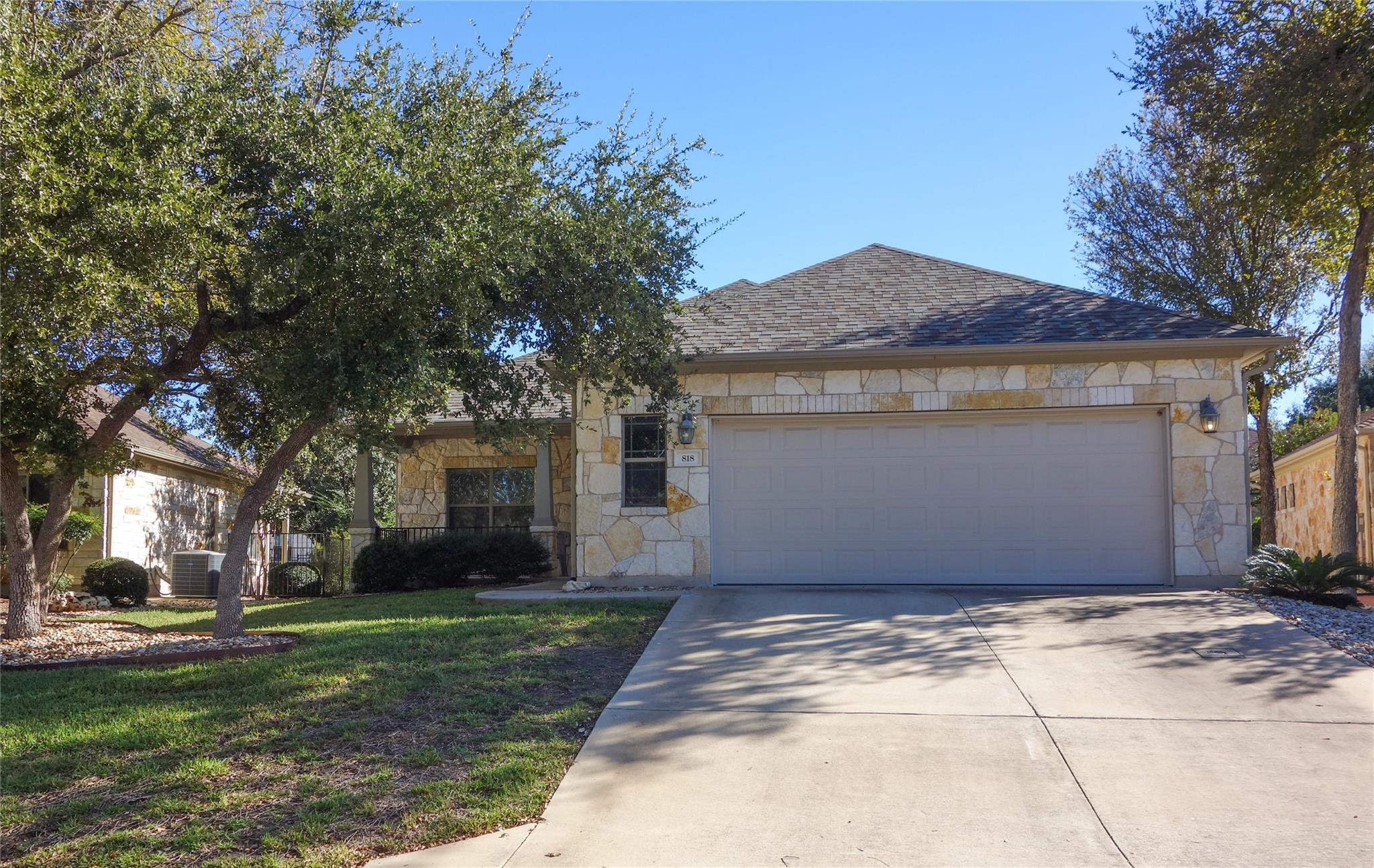 818 Caprock Canyon Trl Property Photo 1