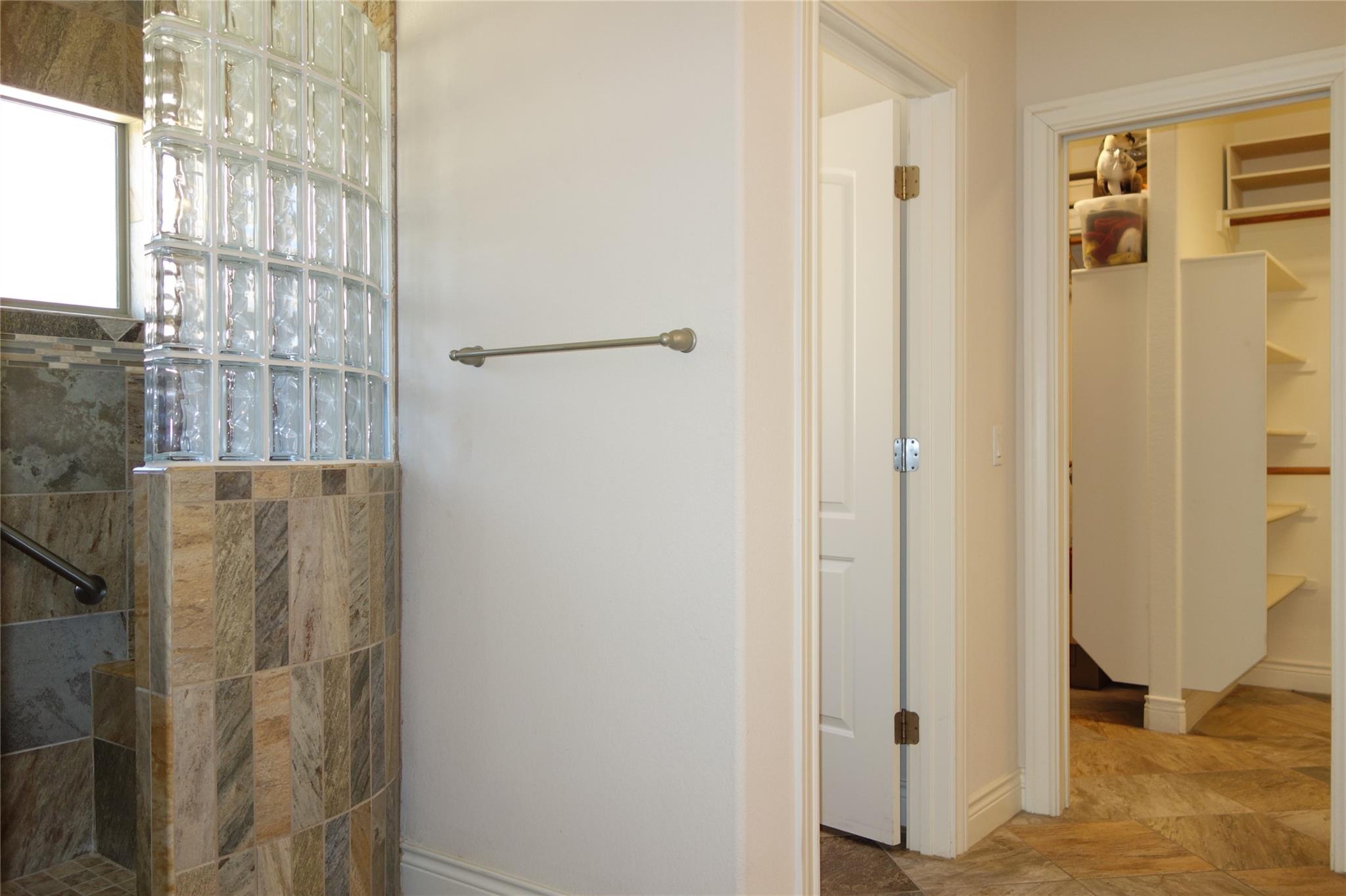 818 Caprock Canyon Trl Property Photo 23