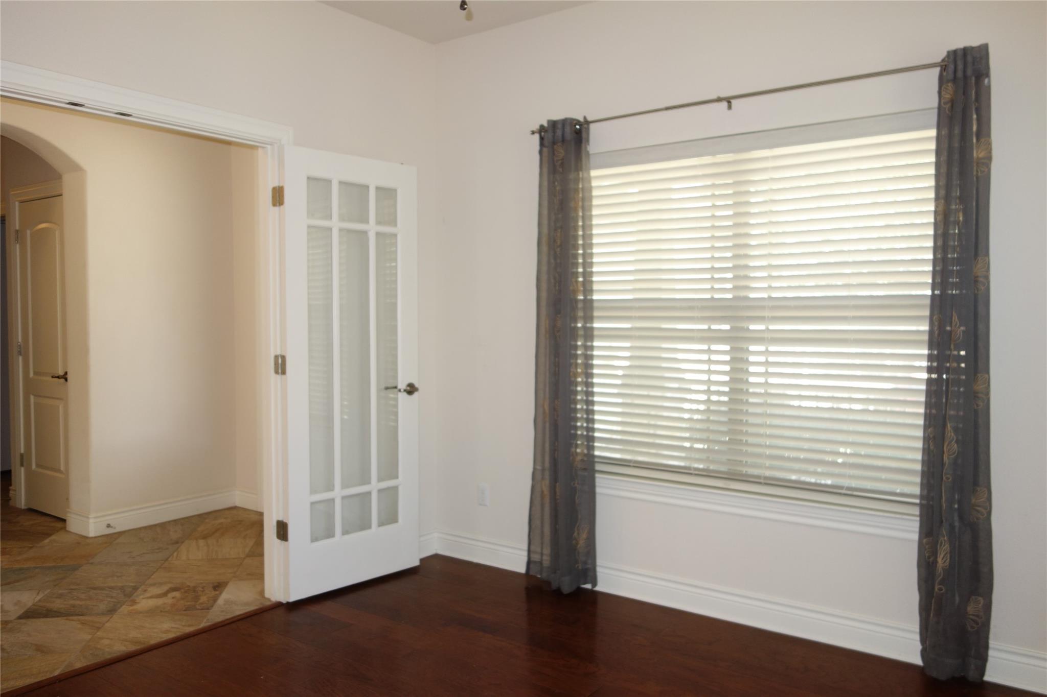 818 Caprock Canyon Trl Property Photo 34