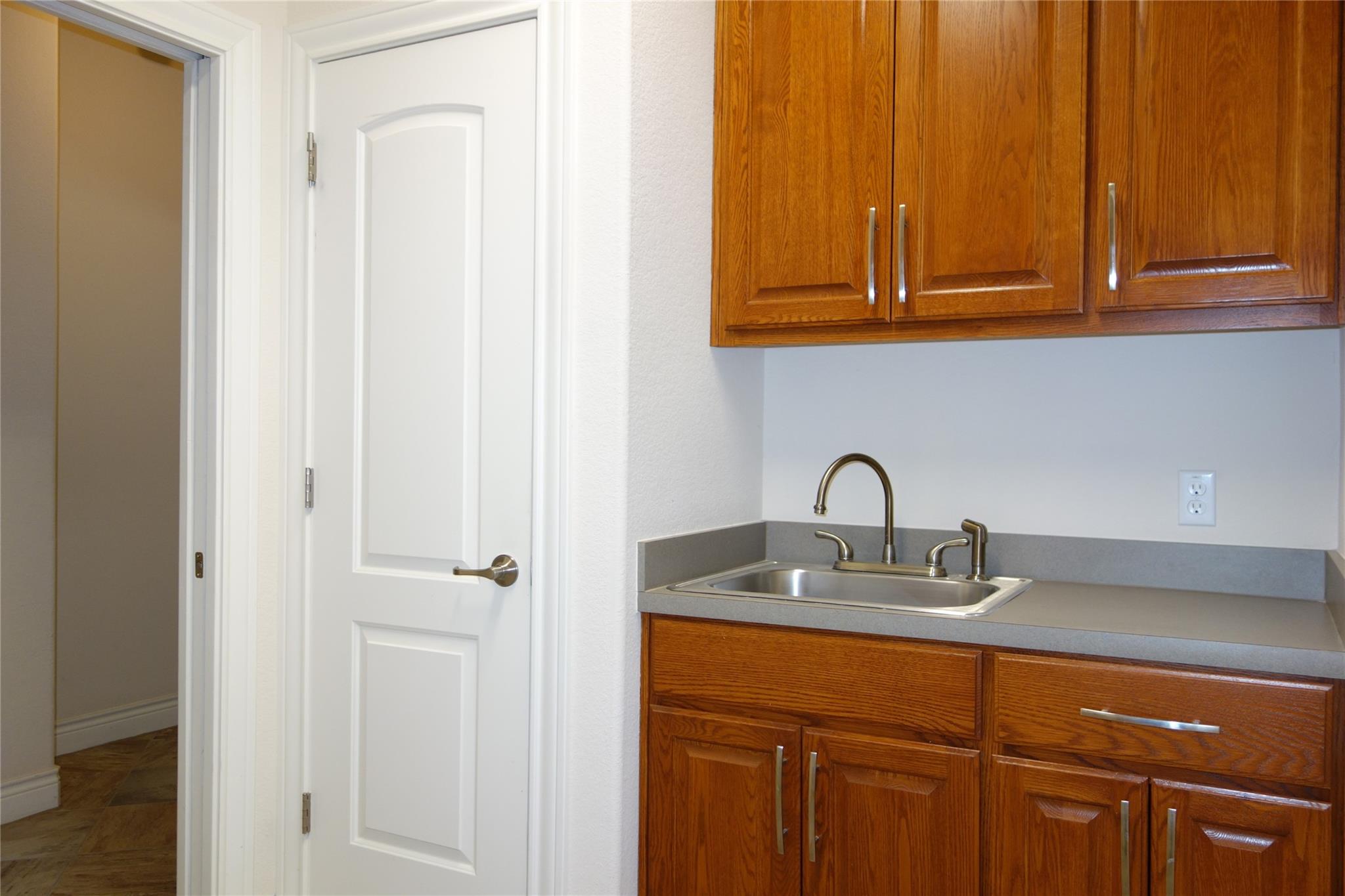 818 Caprock Canyon Trl Property Photo 36