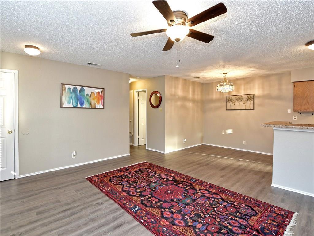 5401 Spring Meadow Rd #b Property Photo 4