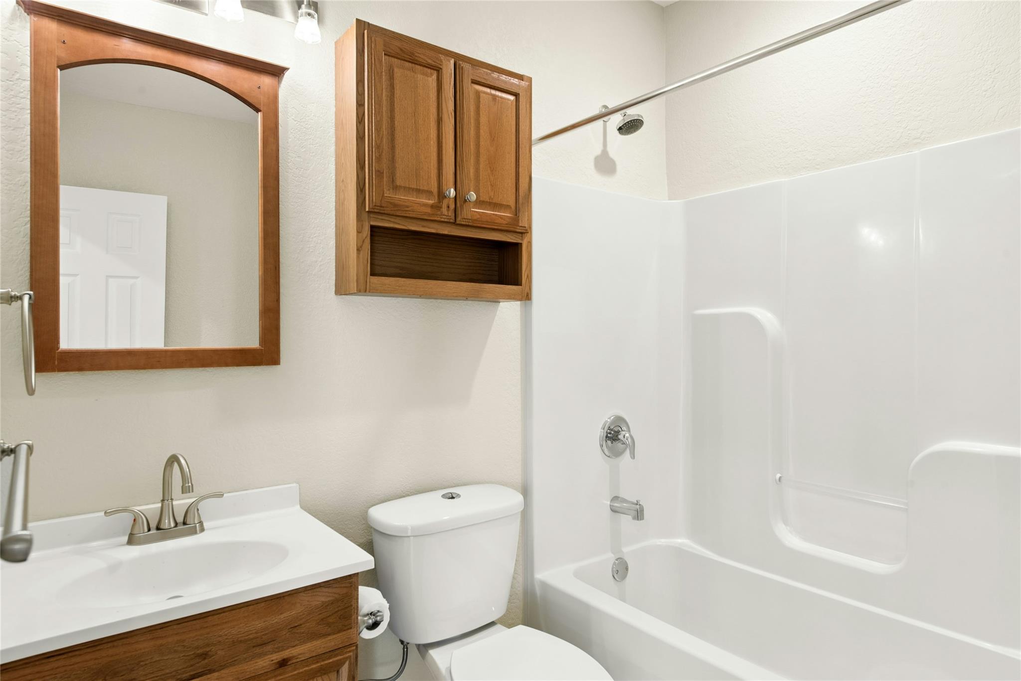 904 Philco Dr #b Property Photo 18