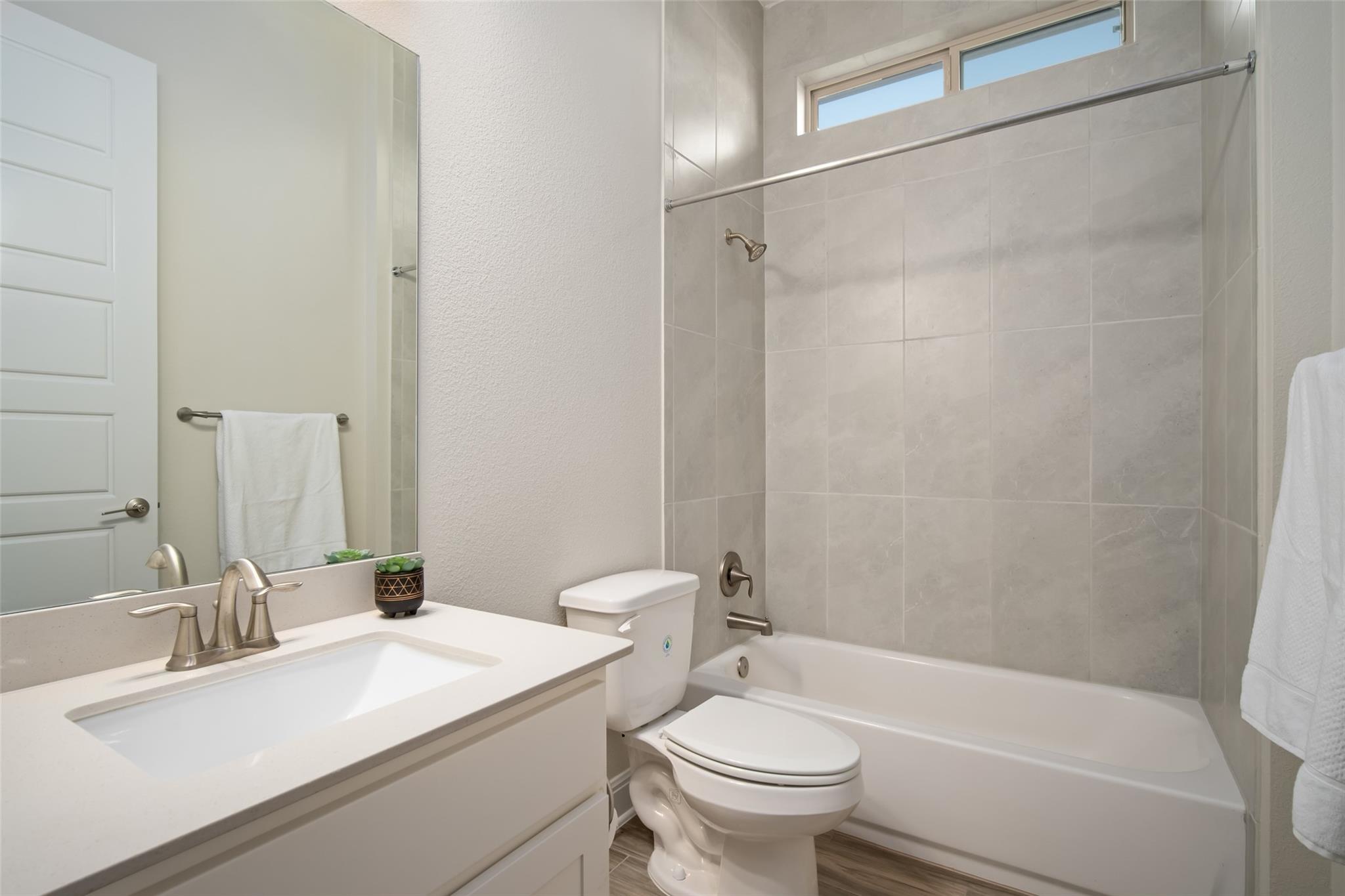 1421 Nature View Loop Property Photo 24