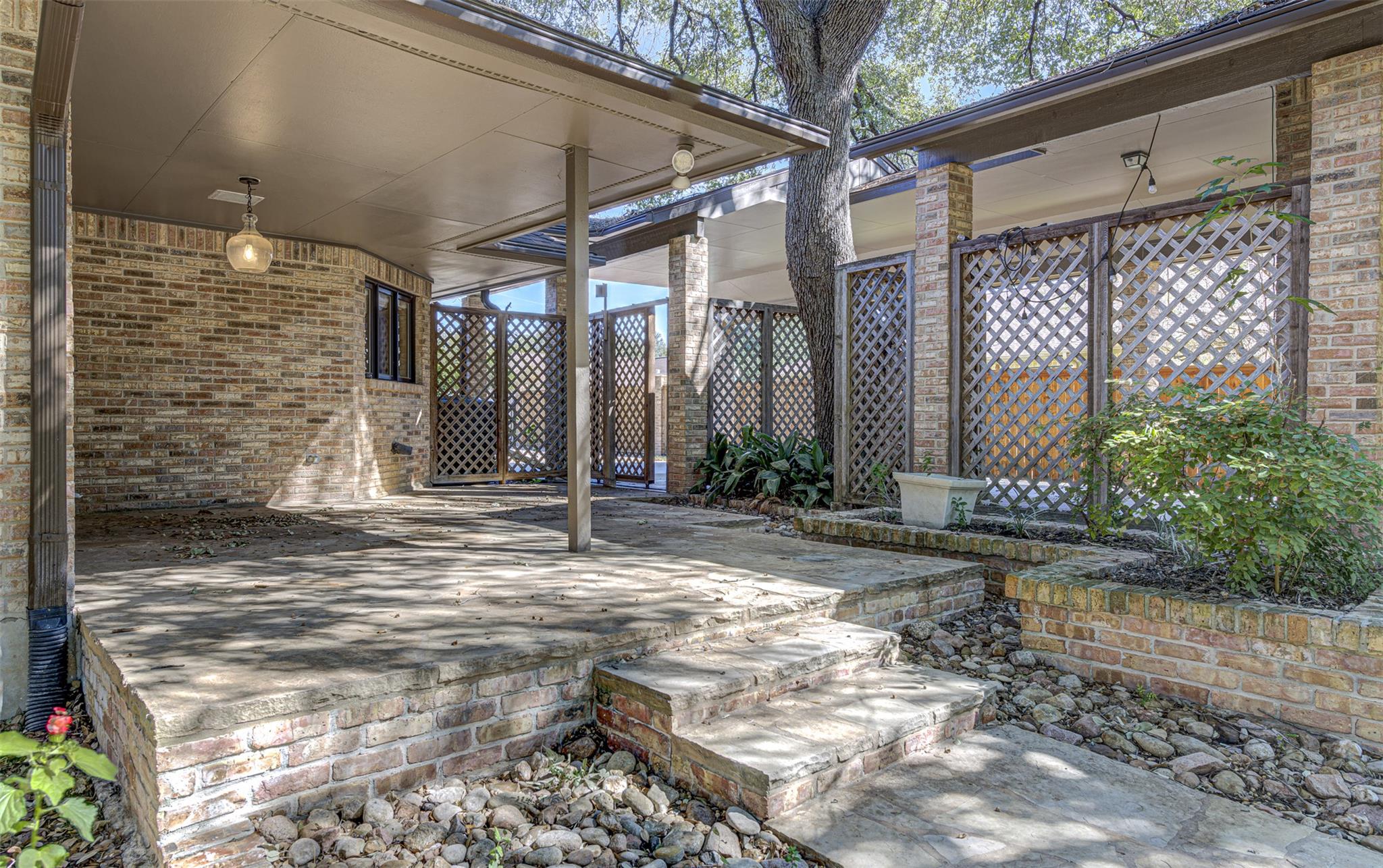 3021 Gabriel View Dr Property Photo 32