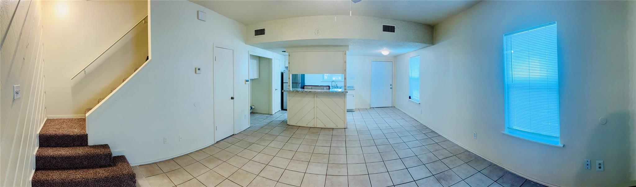 1206 Tartan Ln #b Property Photo 14