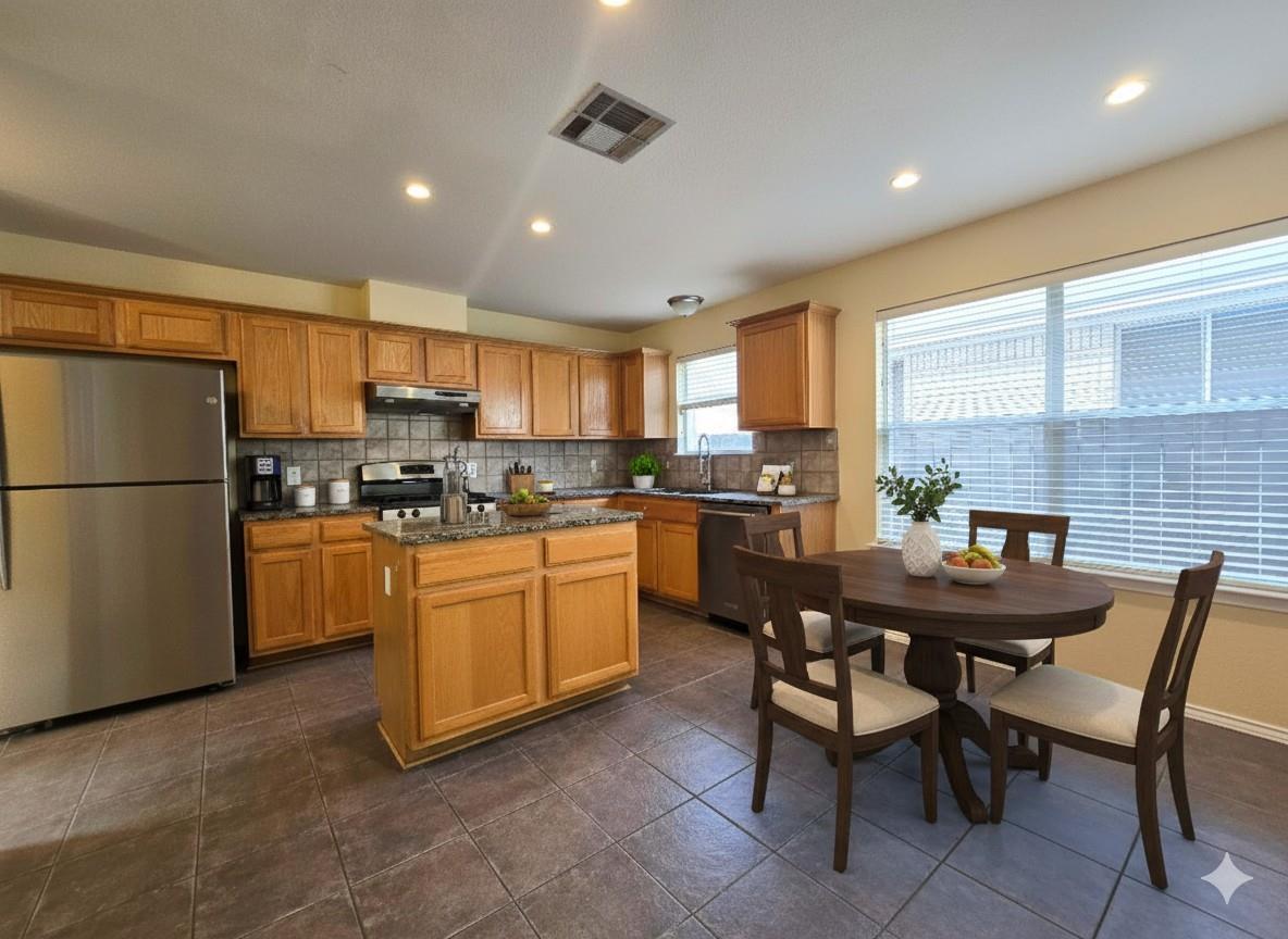 8336 Alvin High Ln Property Photo 12