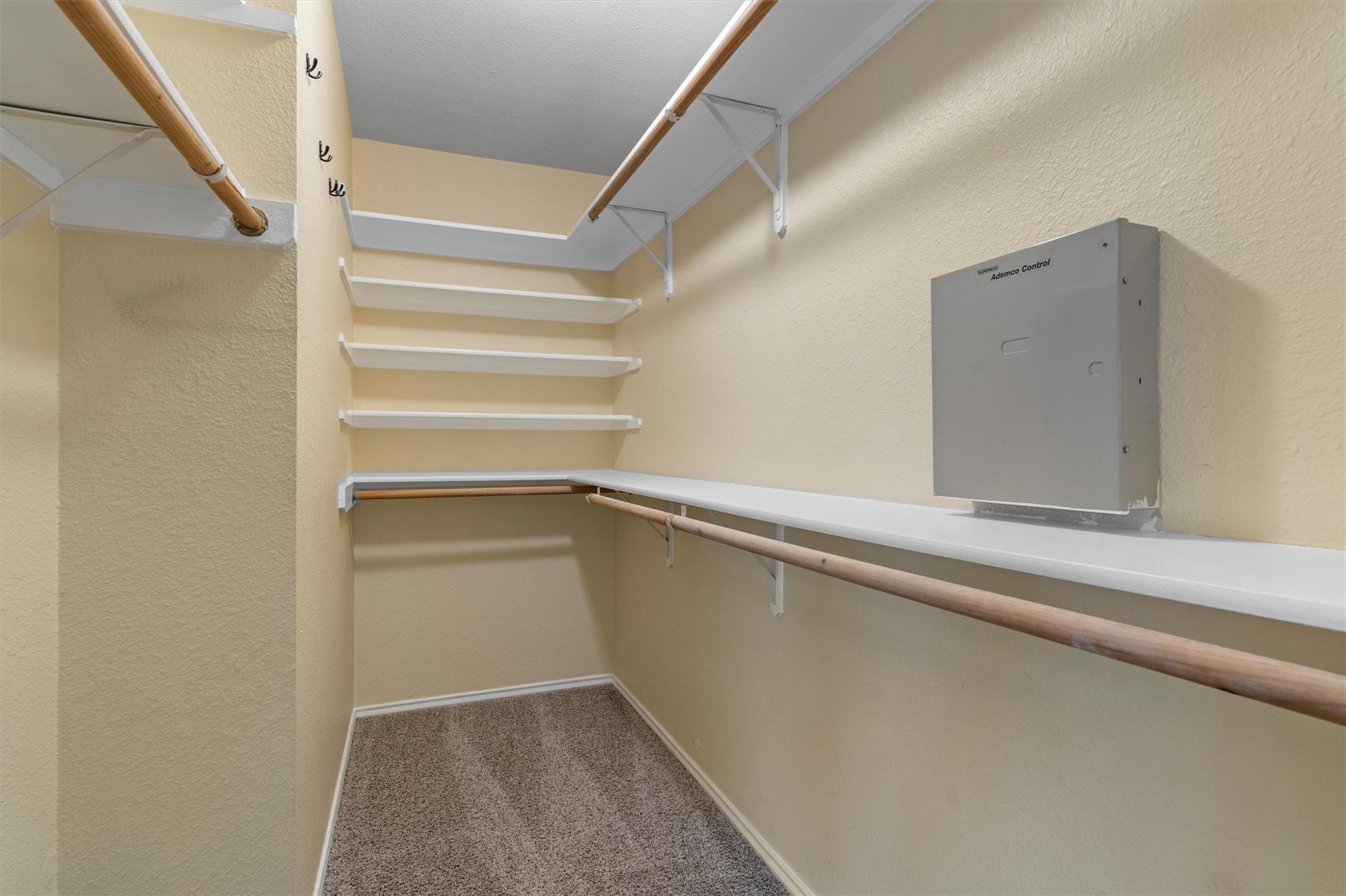 8336 Alvin High Ln Property Photo 20