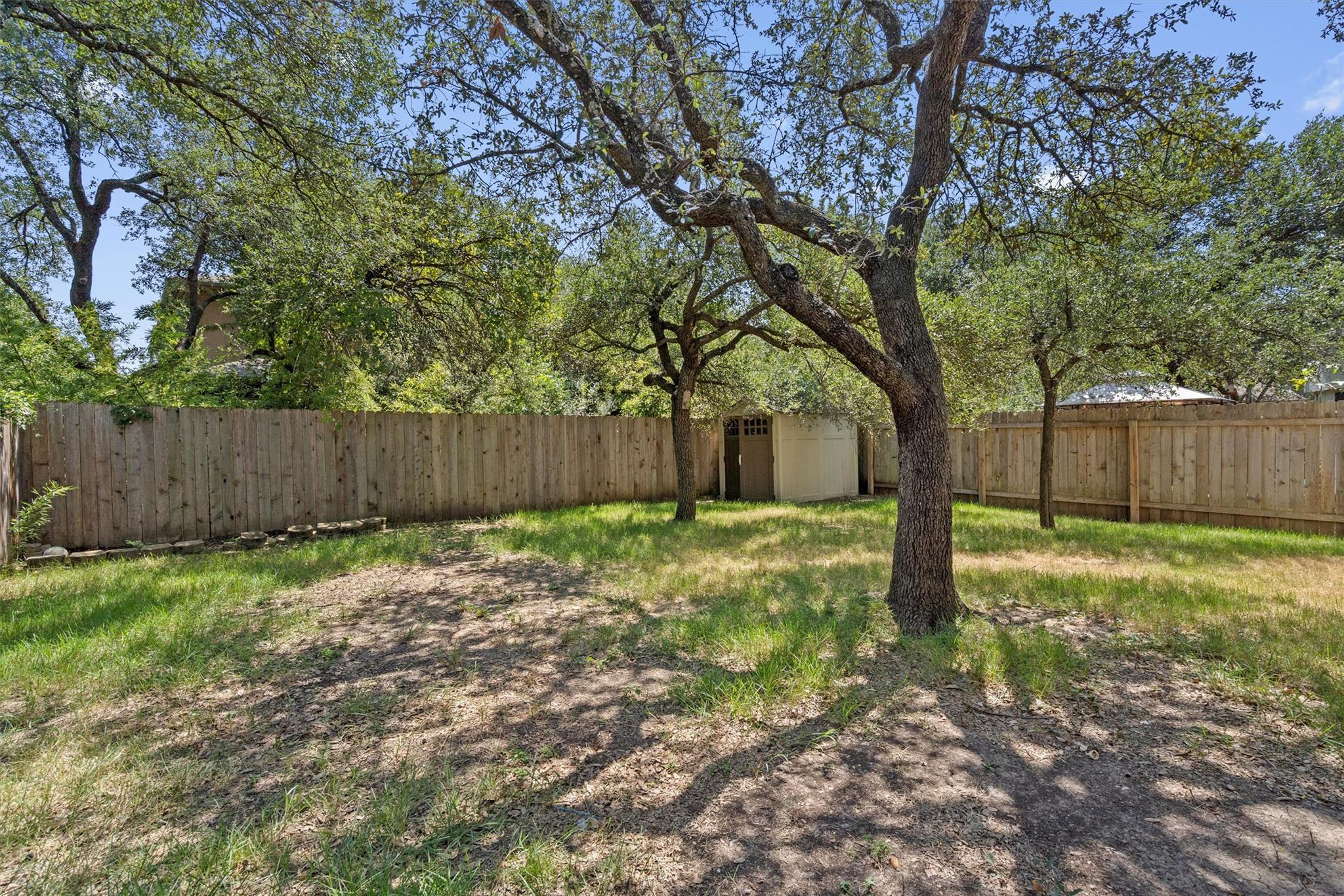 8336 Alvin High Ln Property Photo 35