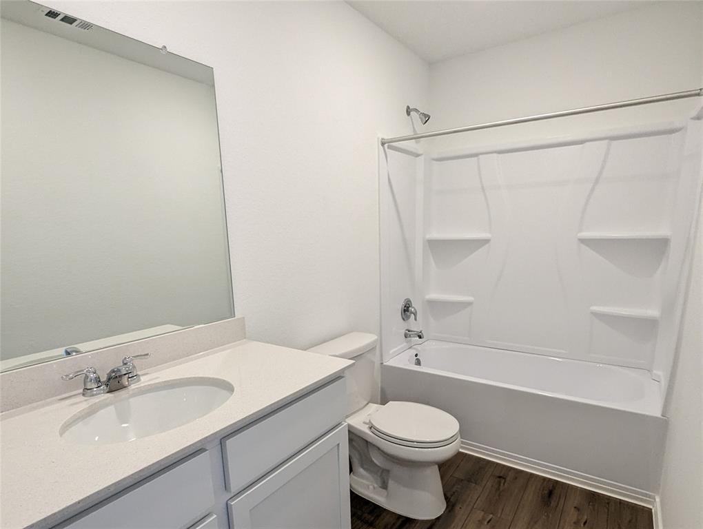 152 Avre Loop Property Photo 13
