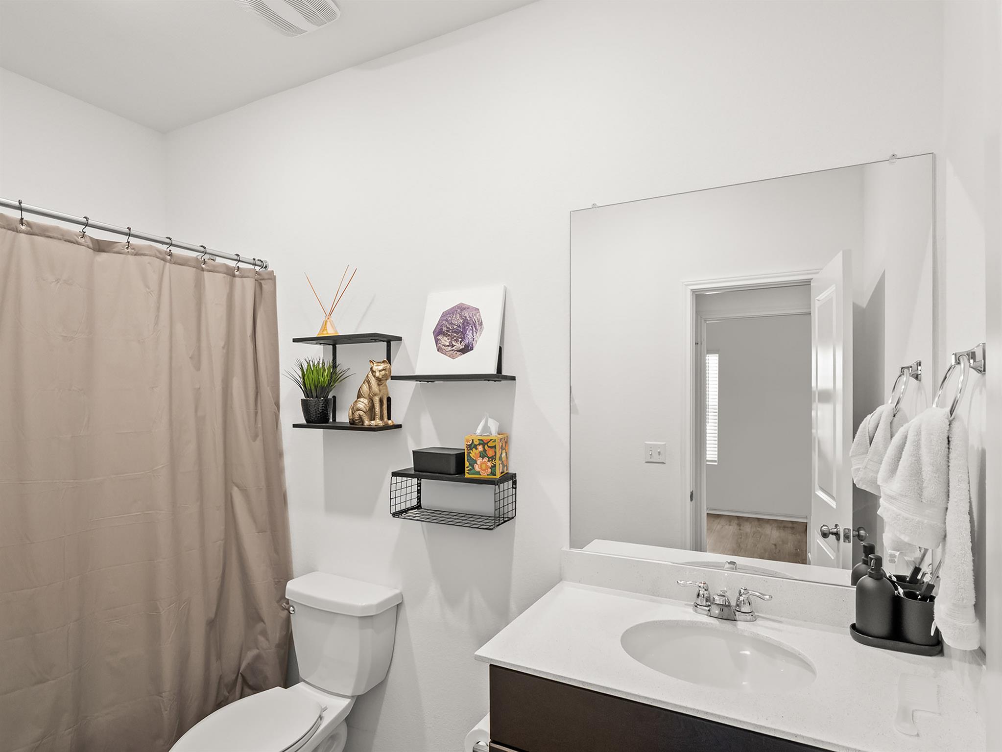 2729 Louris Ln Property Photo 11
