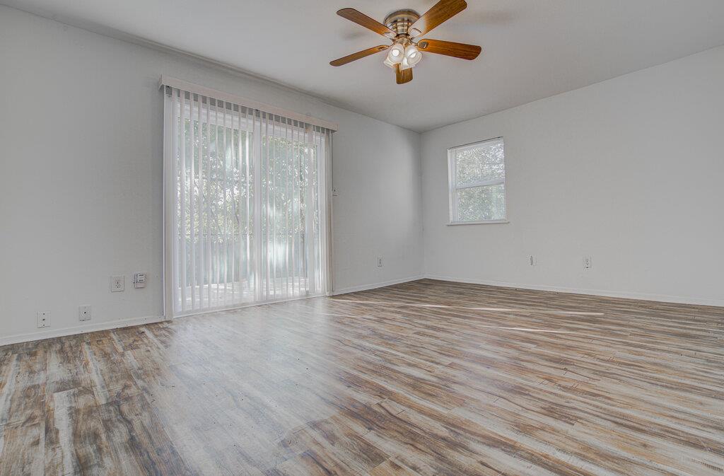 1807 Briar Hill Dr #b Property Photo 16