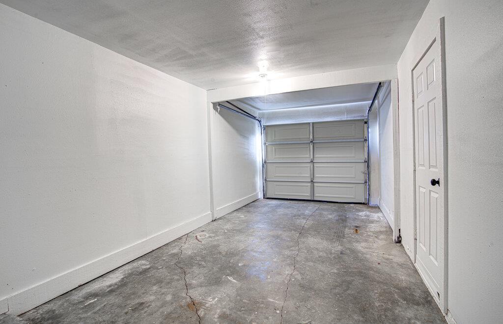 1807 Briar Hill Dr #b Property Photo 27