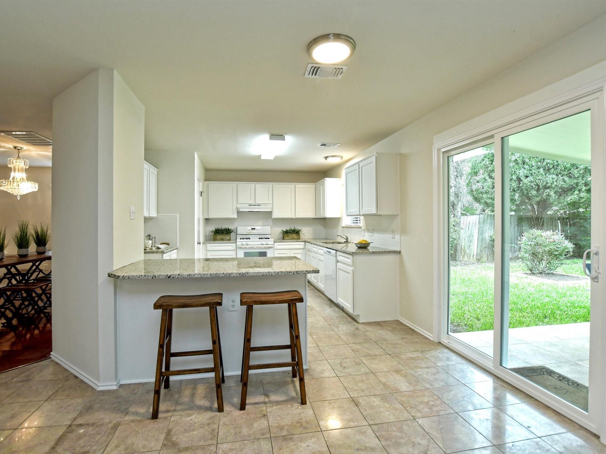 12316 Uttimer Ln Property Photo 8