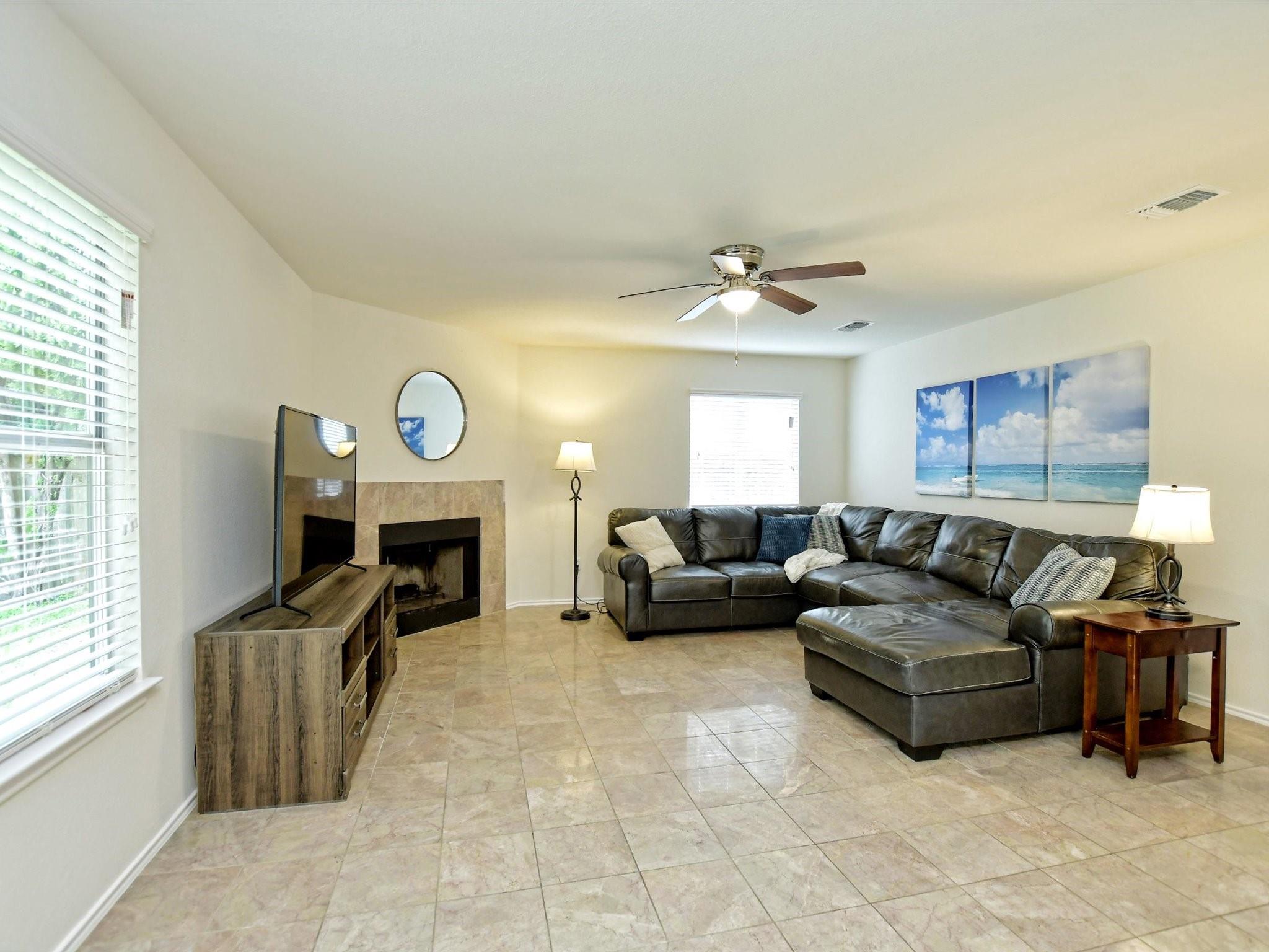 12316 Uttimer Ln Property Photo 11