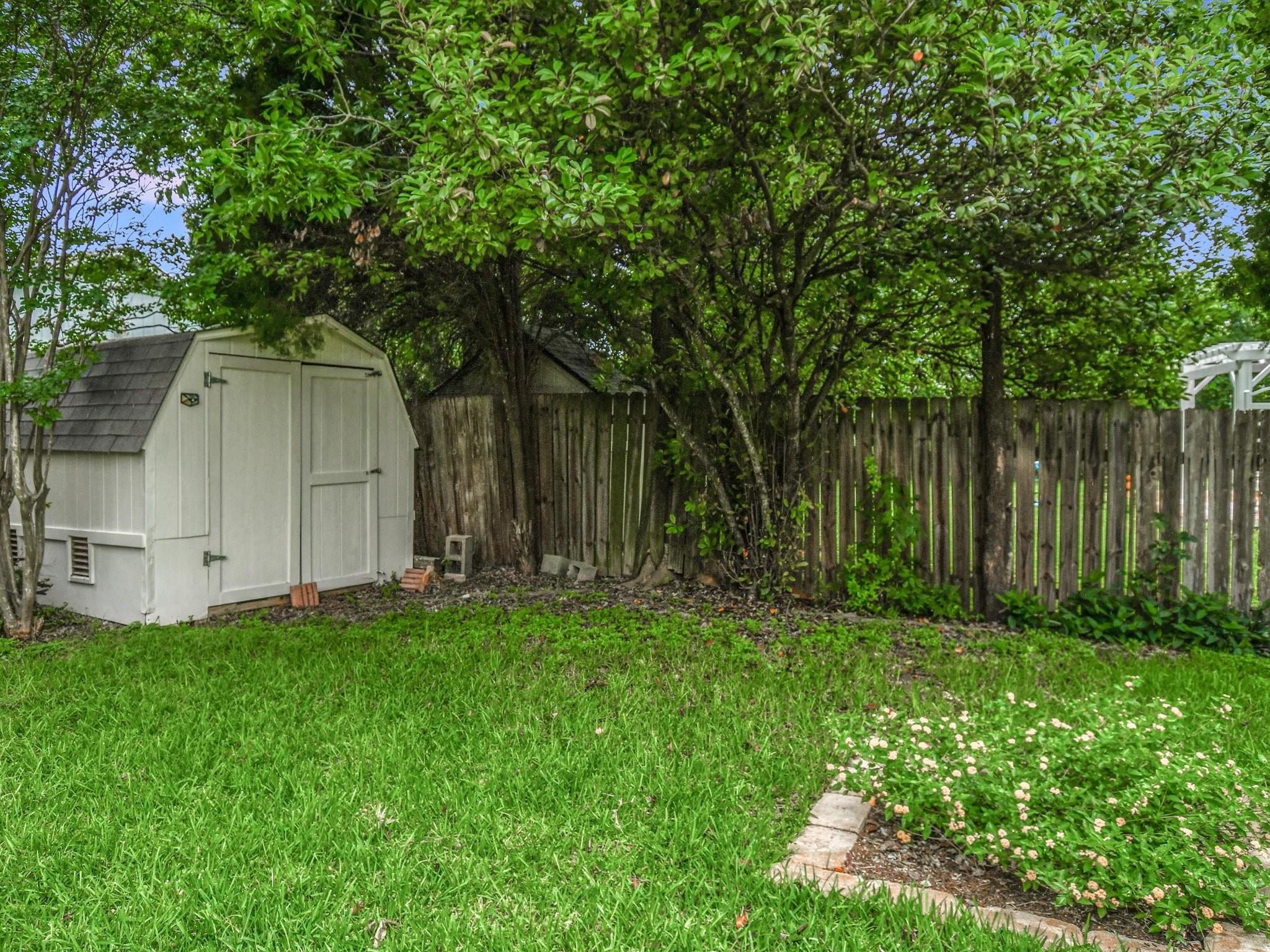 12316 Uttimer Ln Property Photo 25