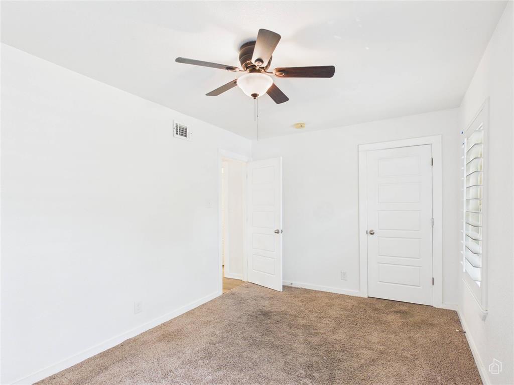 6211 Manor Rd #107 Property Photo 15