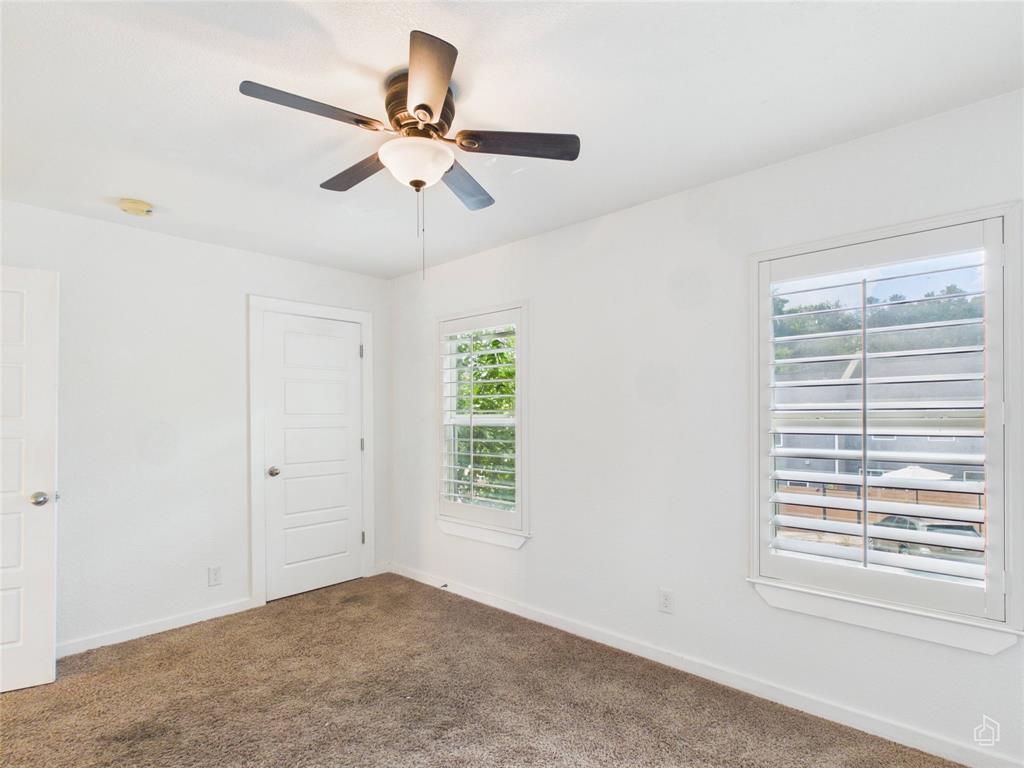 6211 Manor Rd #107 Property Photo 16