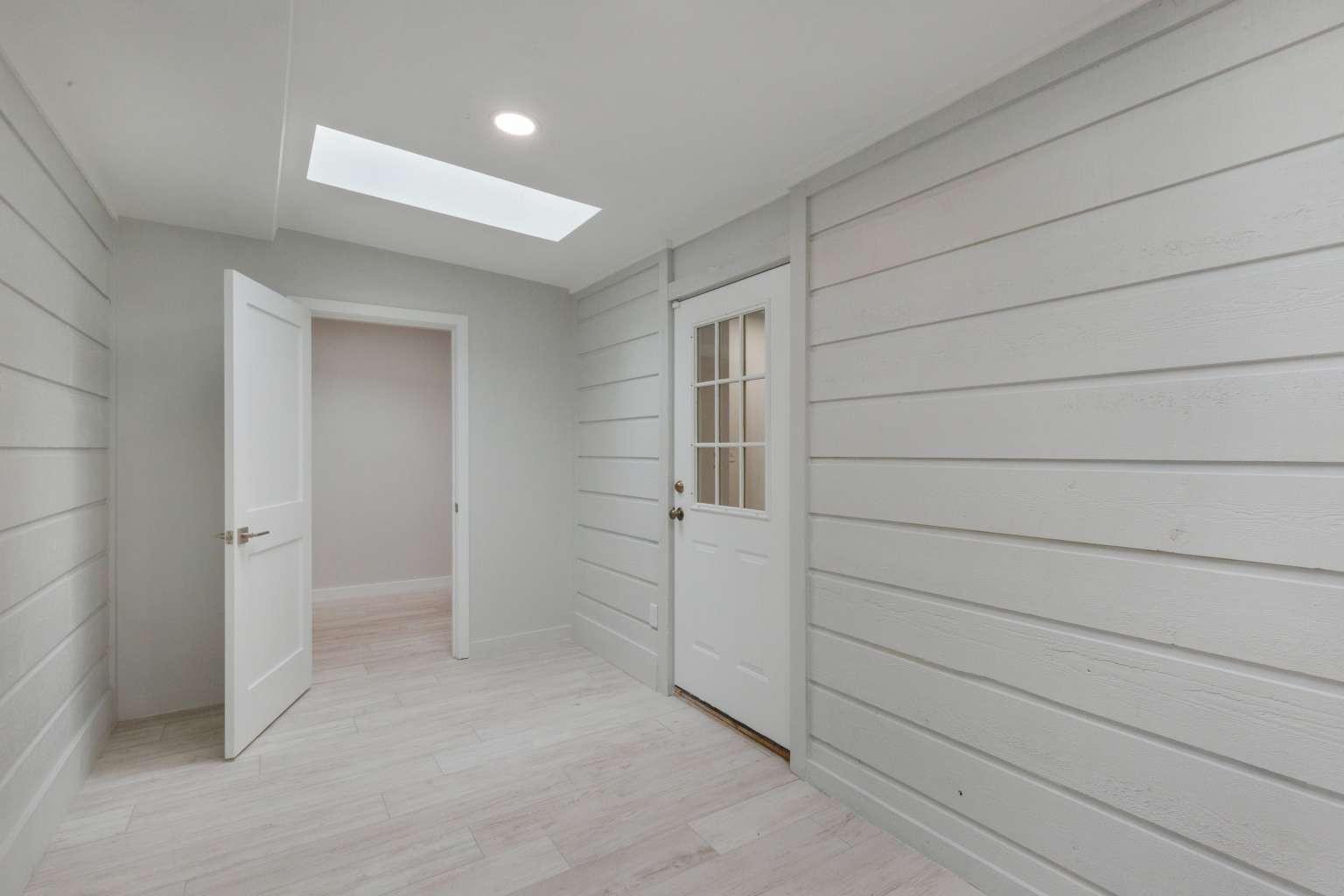 11508 Bell Ave Property Photo 3