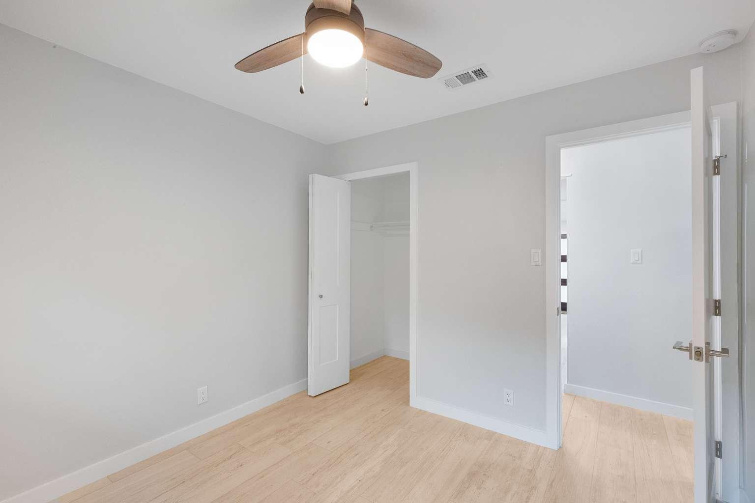 11508 Bell Ave Property Photo 15
