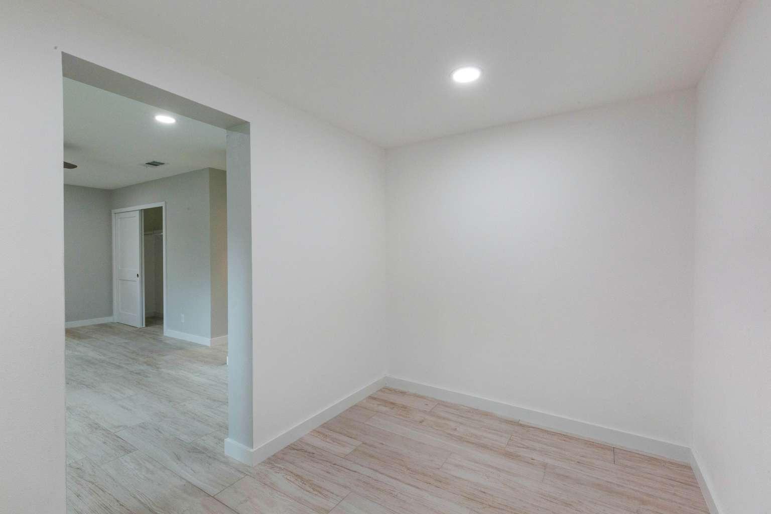 11508 Bell Ave Property Photo 23
