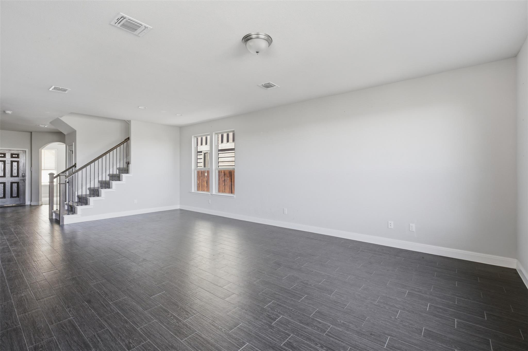 504 Andele Way Property Photo 11