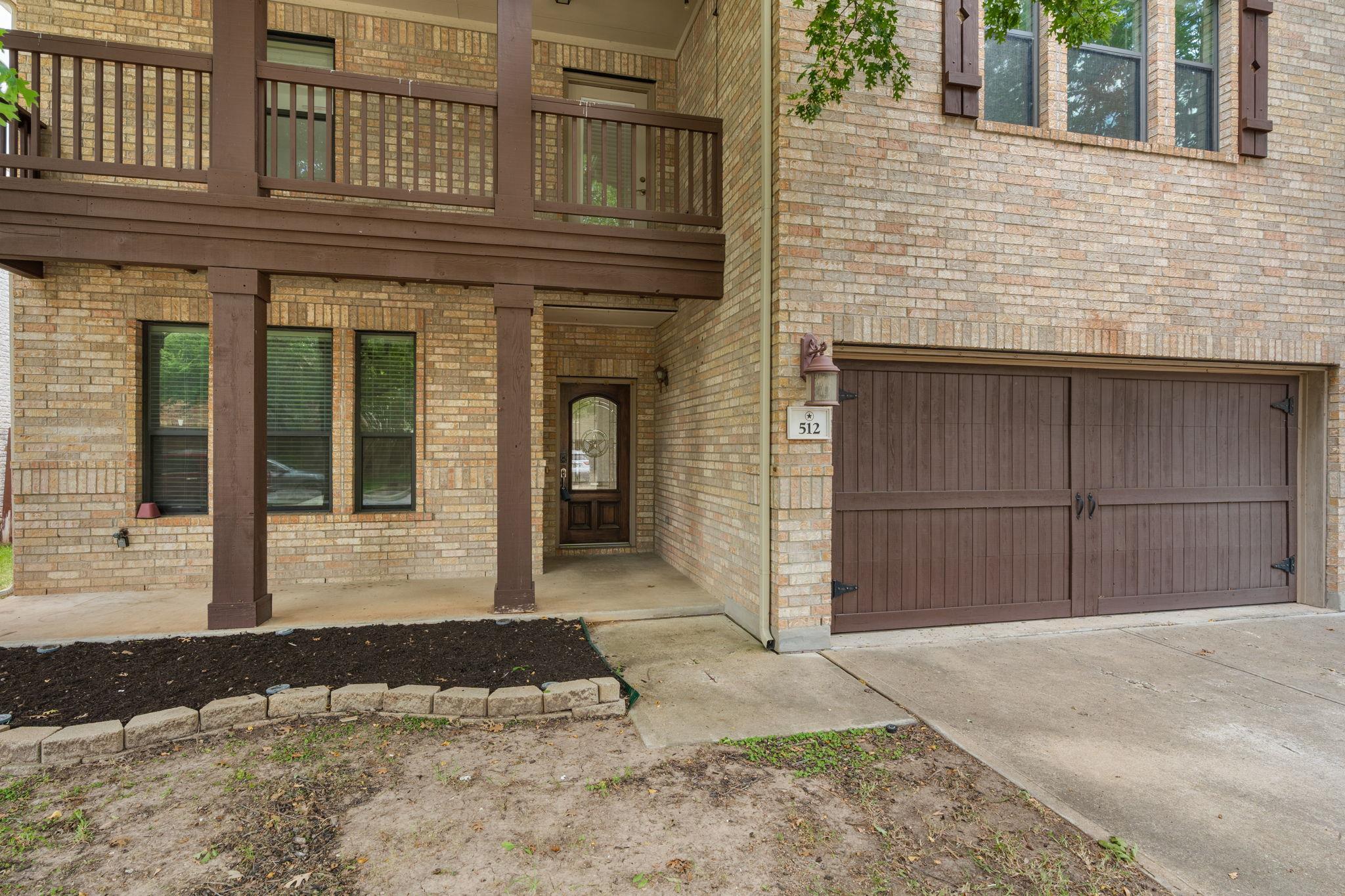 512 Clover Flat Rd Property Photo 2