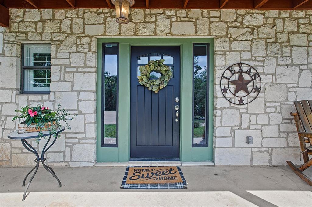 920 Deer Creek Cir Property Photo 2