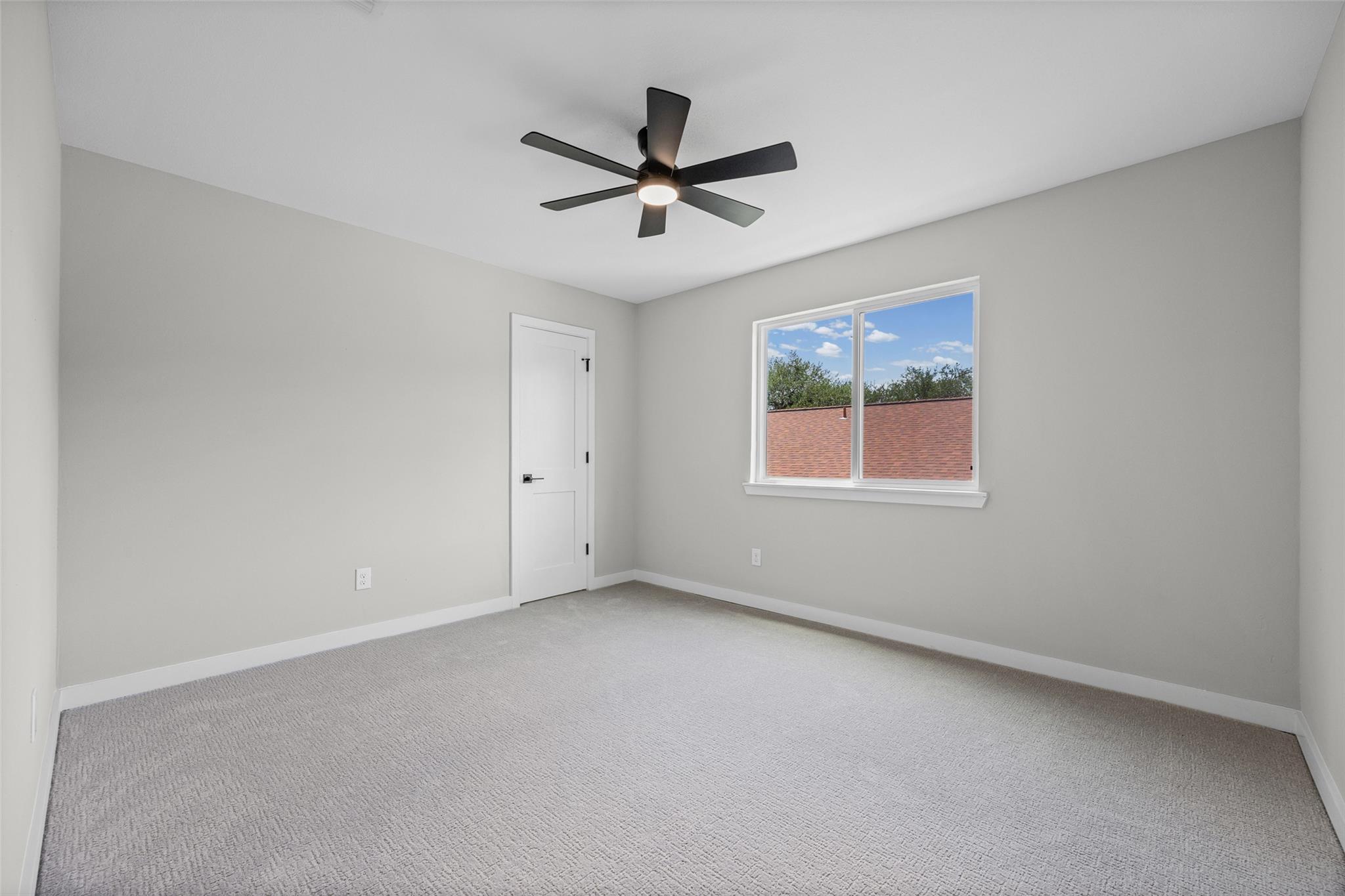 2817 Norfolk Dr Property Photo 18
