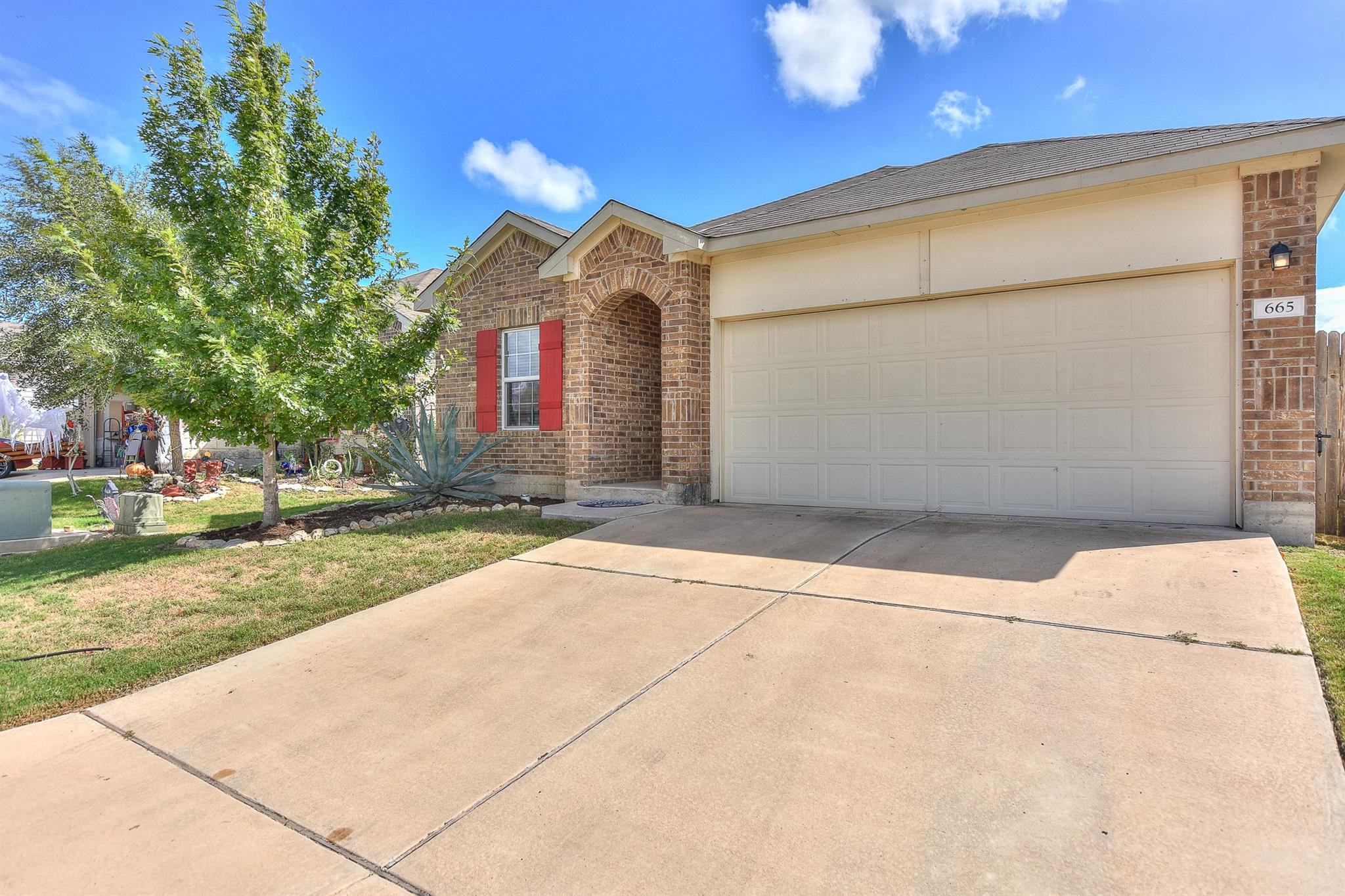 9620514 Property Photo 3