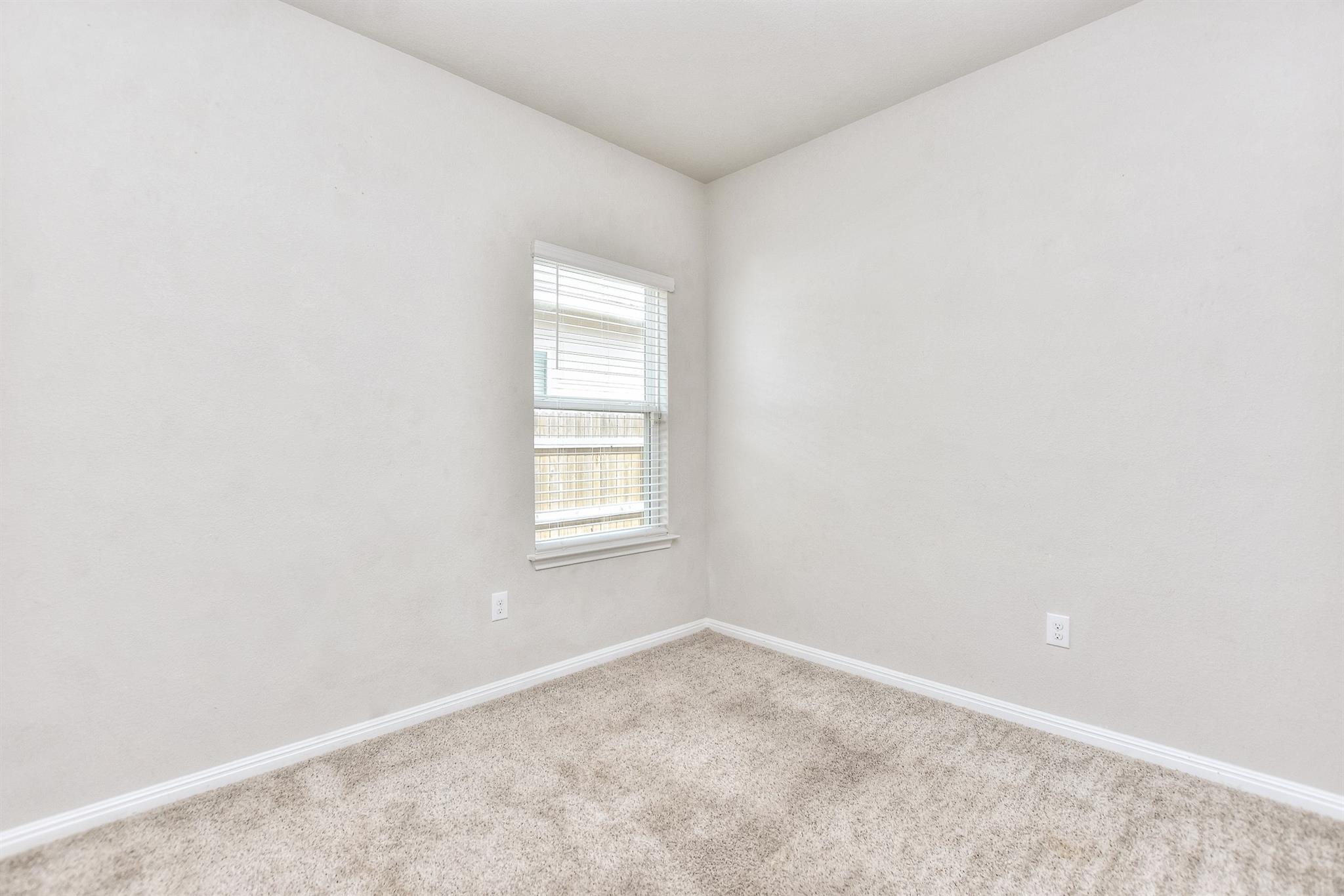 9620514 Property Photo 9