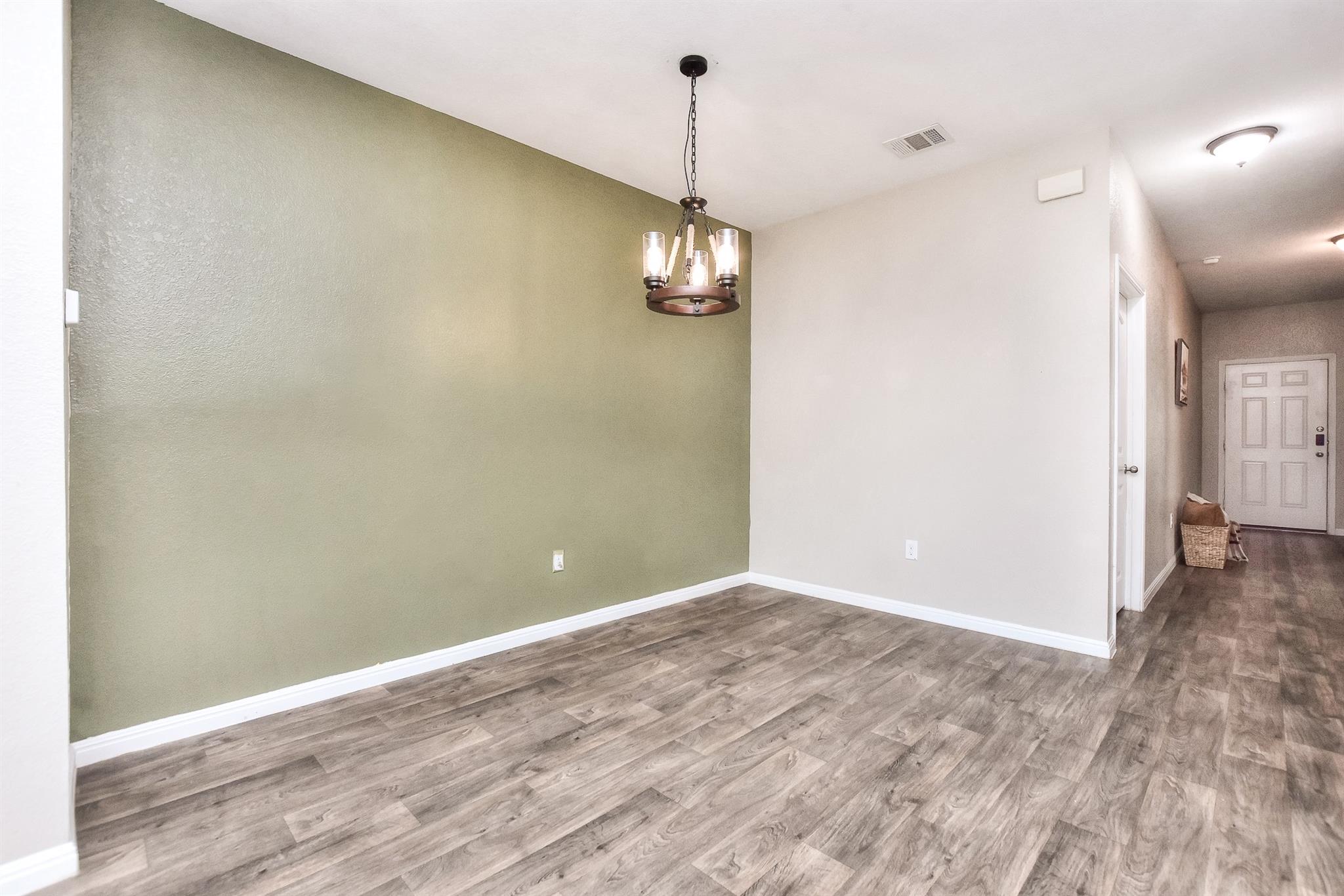 9620514 Property Photo 11