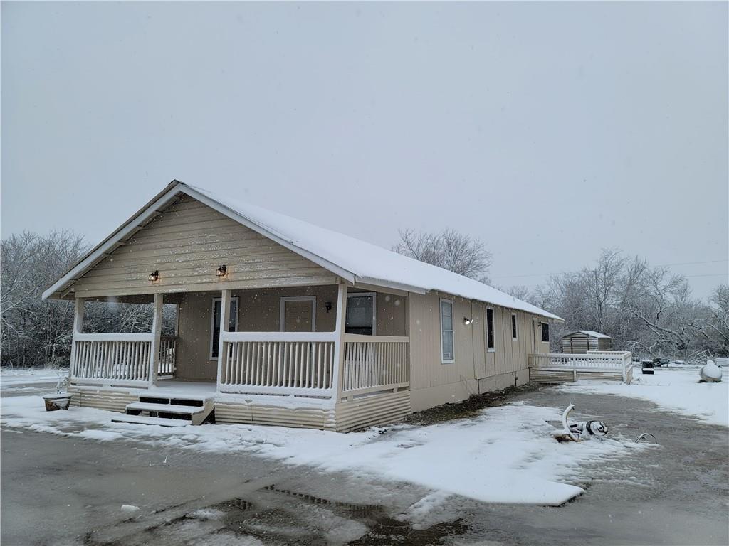 18501 Blake Manor Rd Property Photo 1